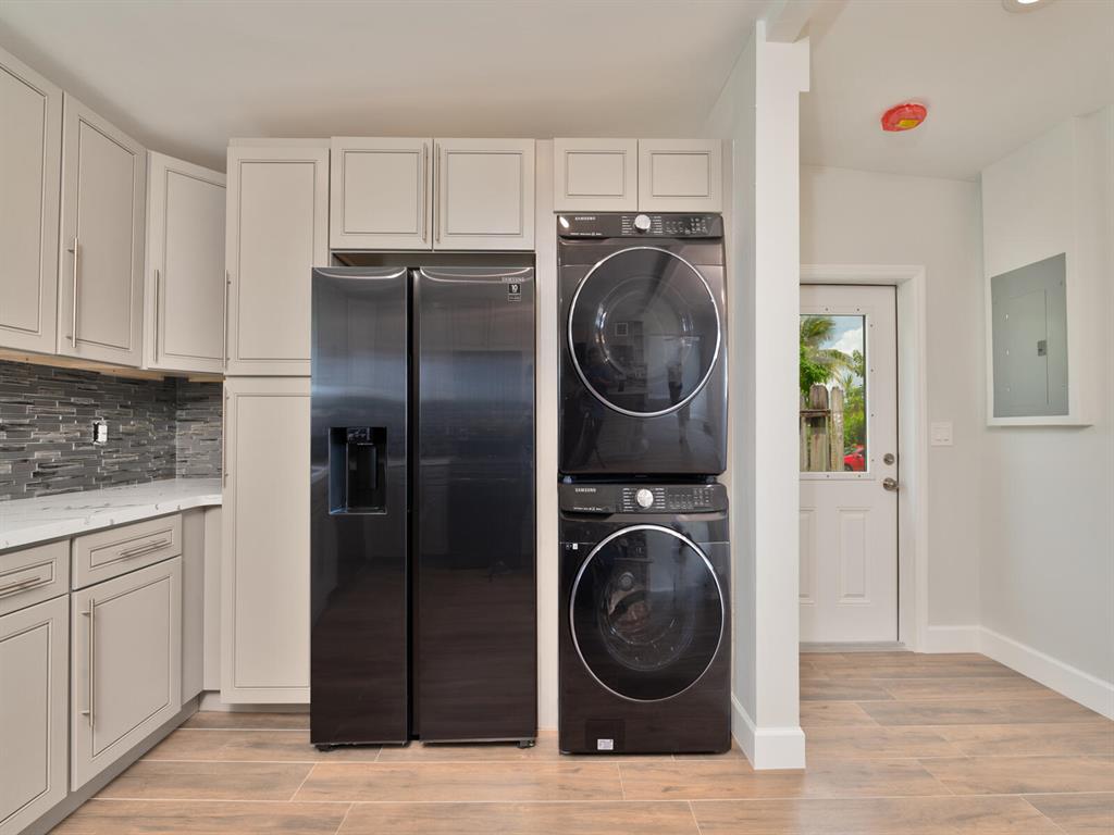 FOREST HILL VILLAGE 1 - Residential