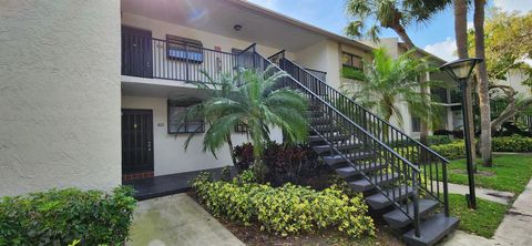 A home in Deerfield Beach