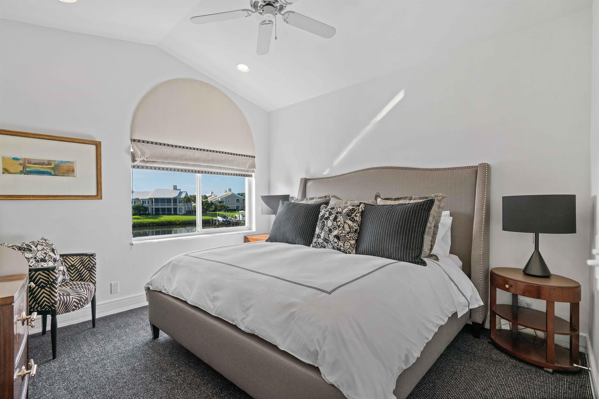 Admirals Cove - Residential