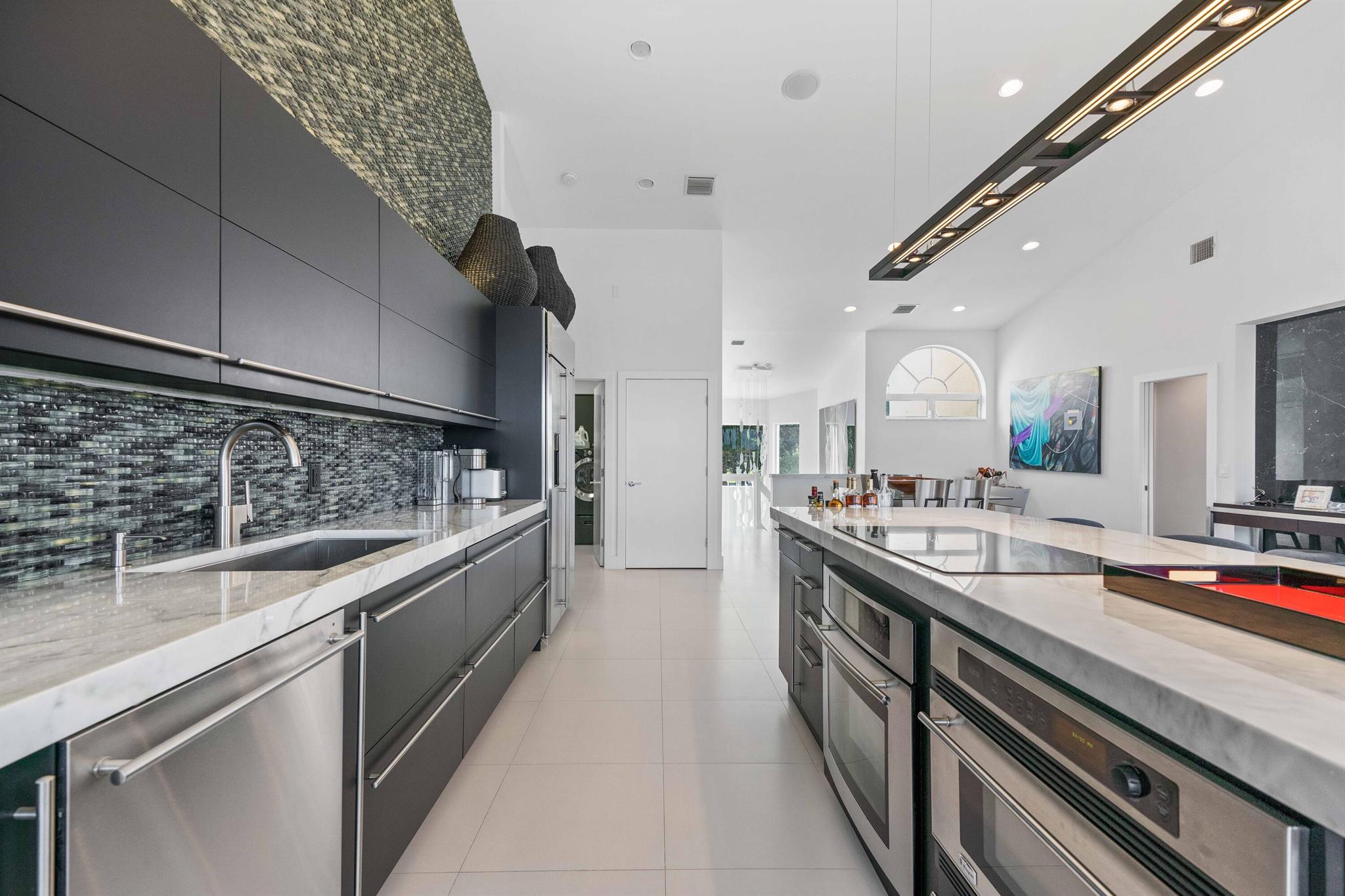 Admirals Cove - Residential