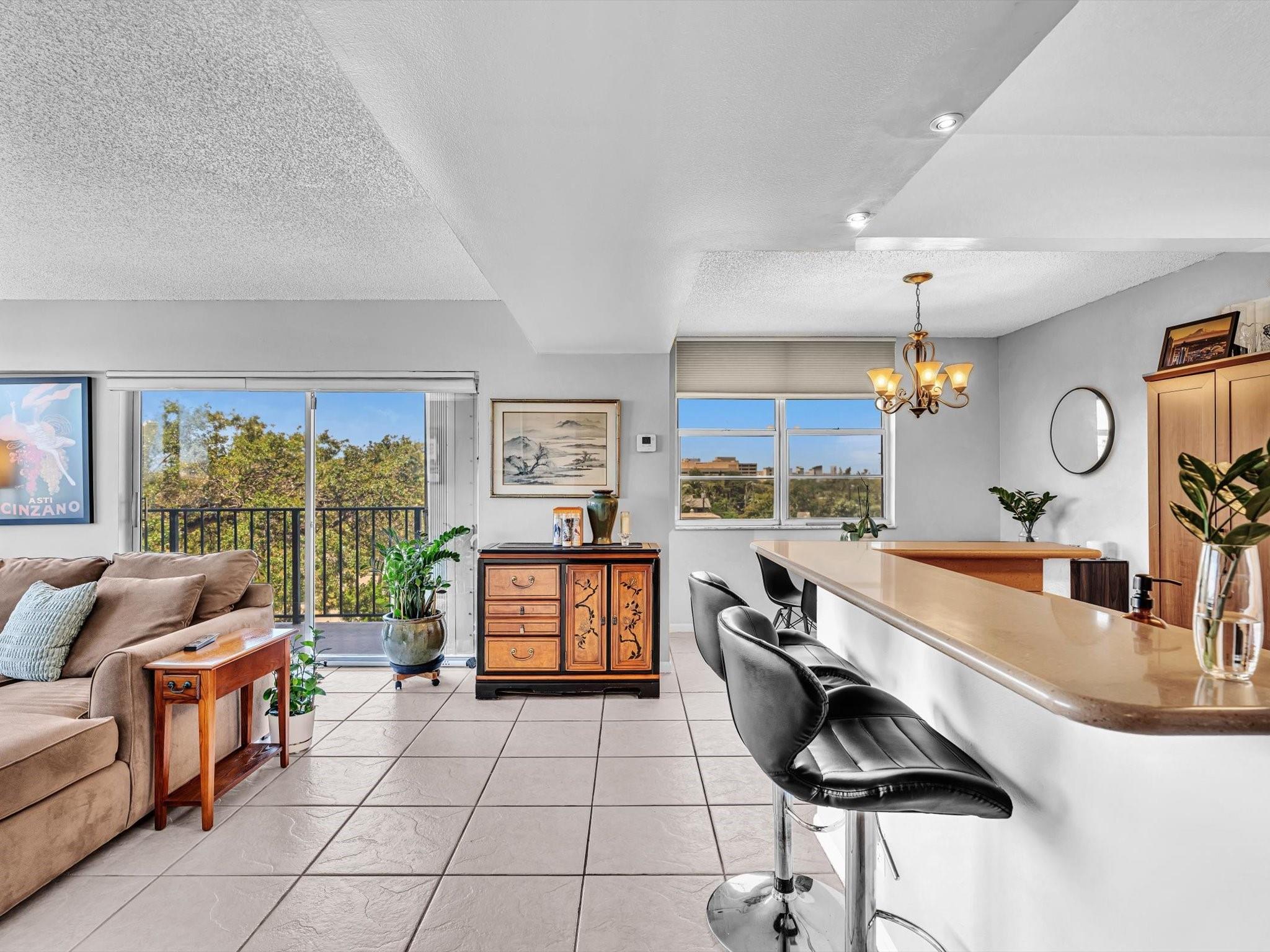 1625 SE 10th Ave 409