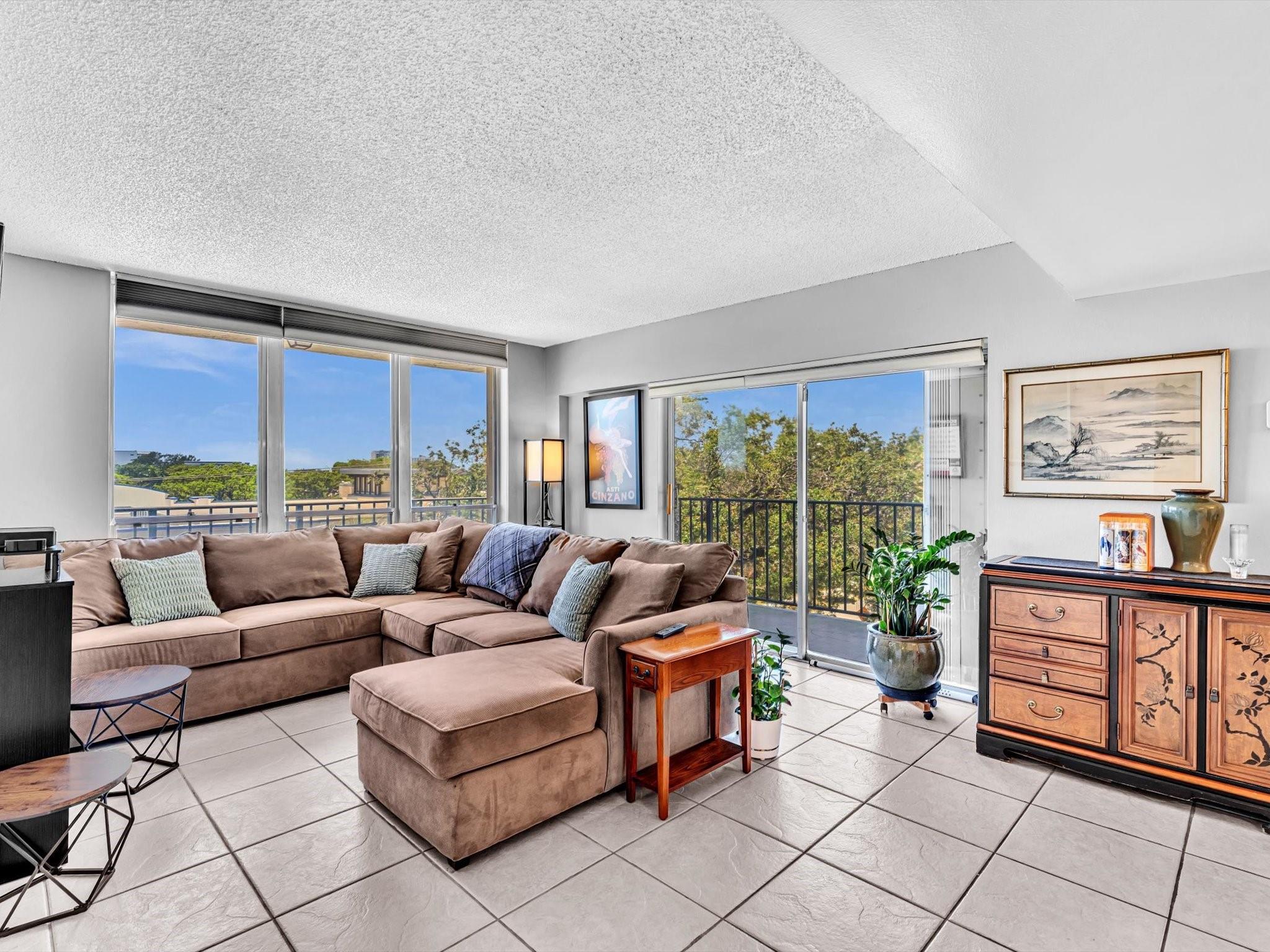 1625 SE 10th Ave 409