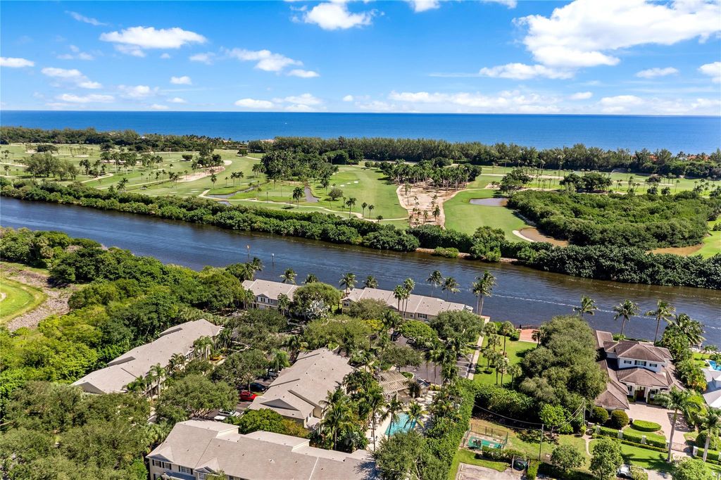 Photo of 838 Kokomo Key Lane #838, Delray Beach, FL 33483 (MLS # F10531306)