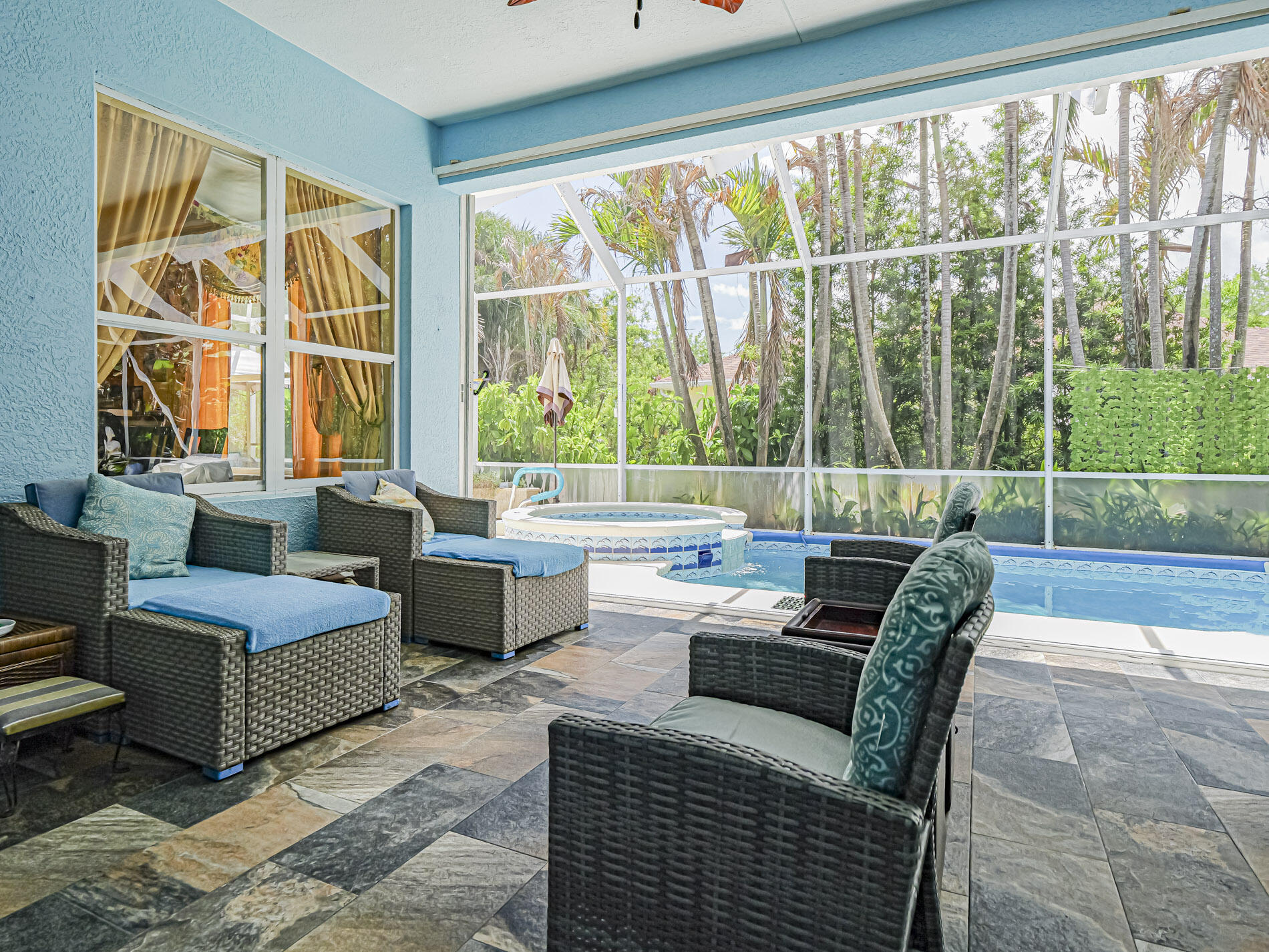 VERO BEACH HIGHLANDS UNIT 5 - Residential