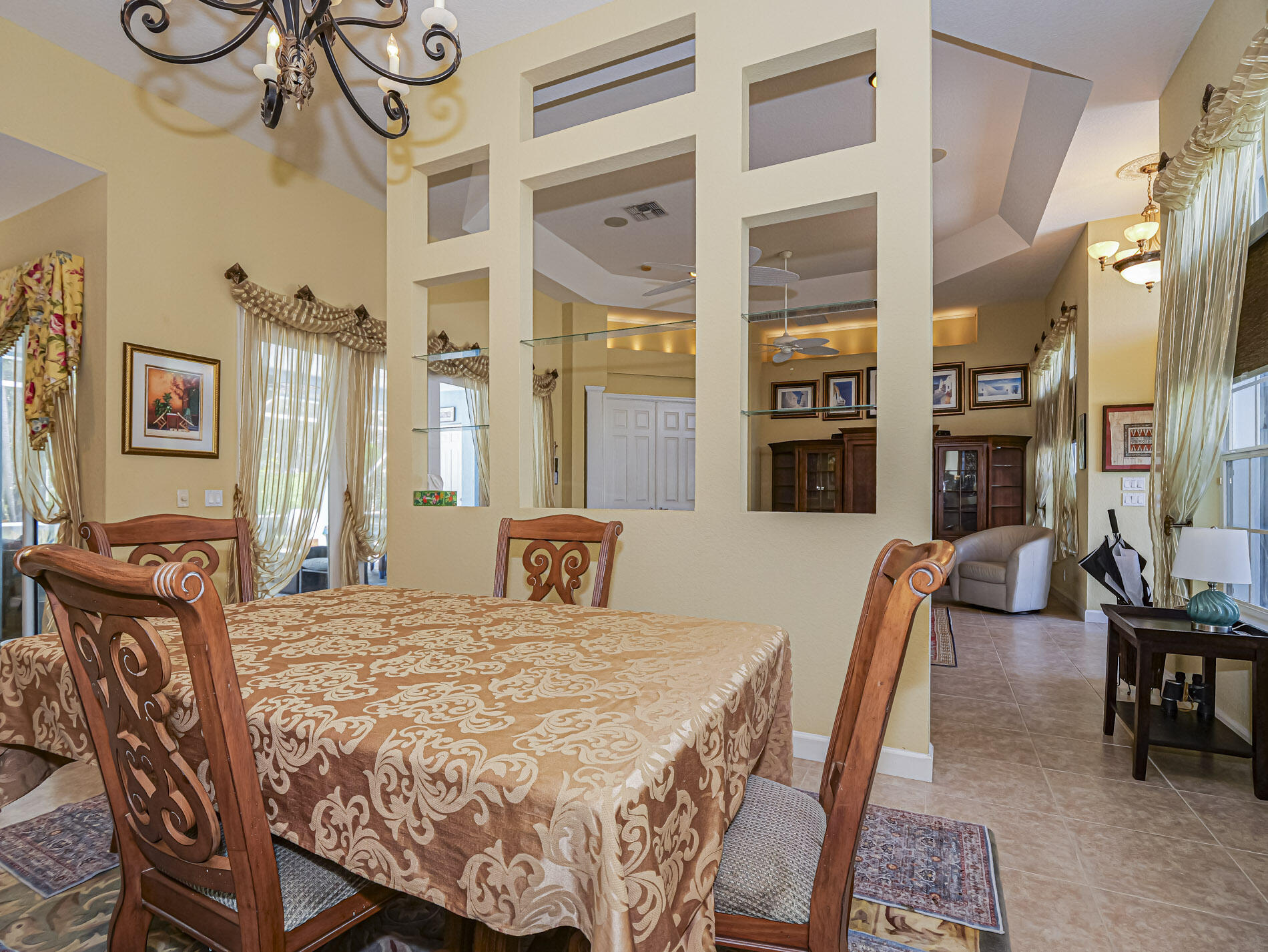 VERO BEACH HIGHLANDS UNIT 5 - Residential