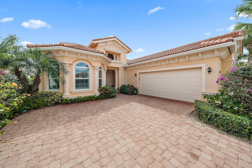 Photo of 284 Carina Drive, Jupiter, FL 33478 (MLS # R10865416)