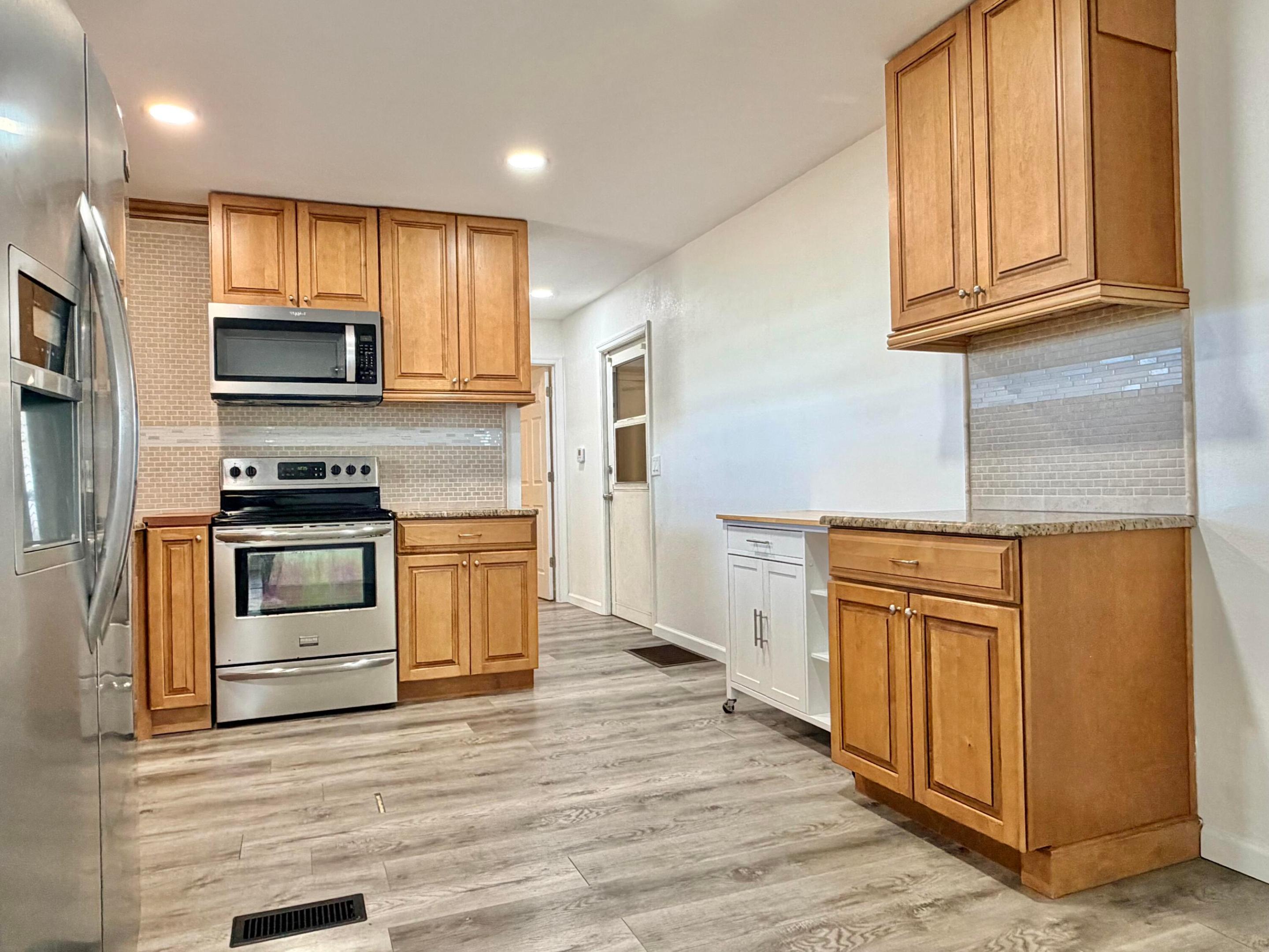 RIDGEWAY - Residential