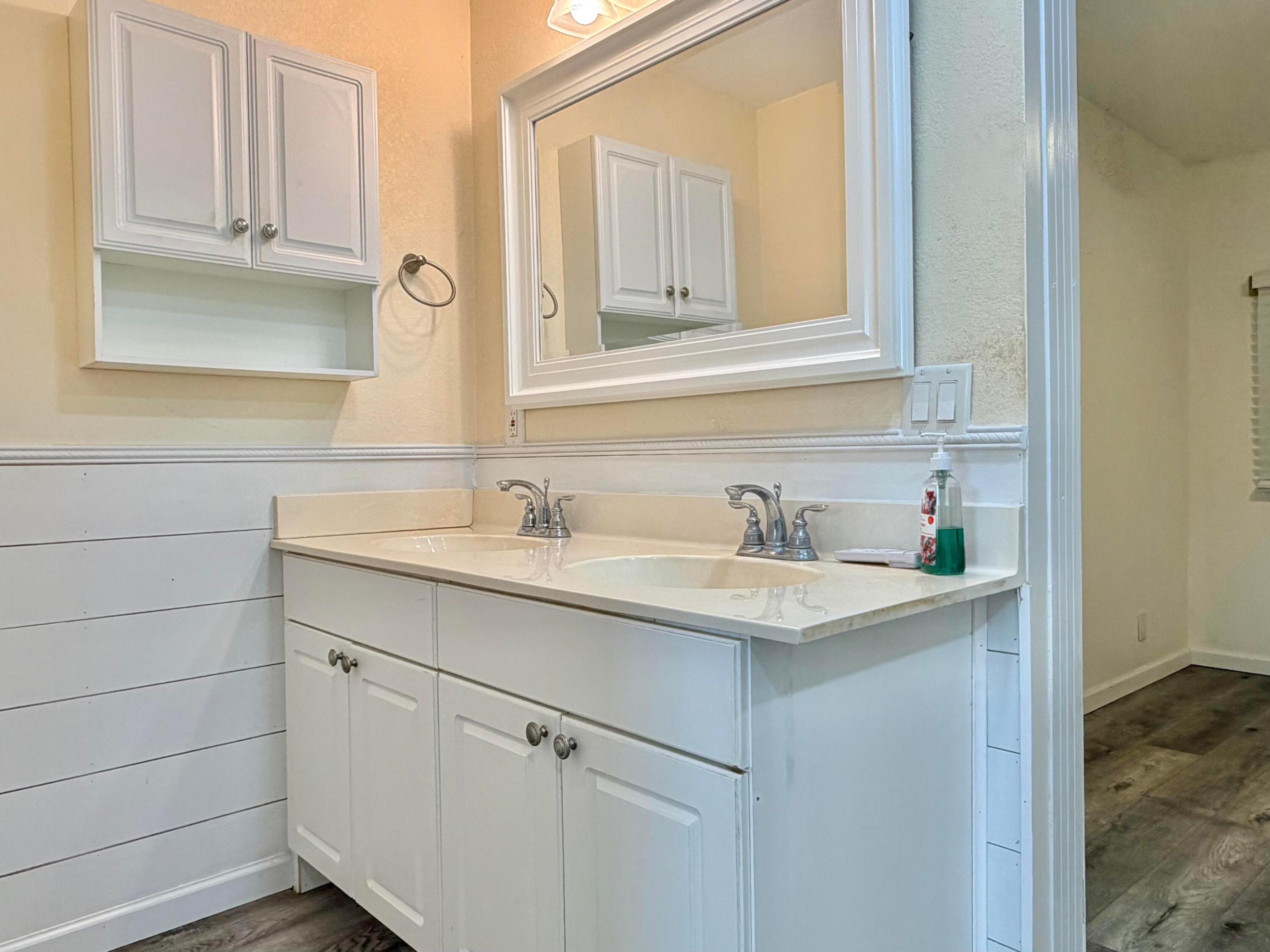 RIDGEWAY - Residential