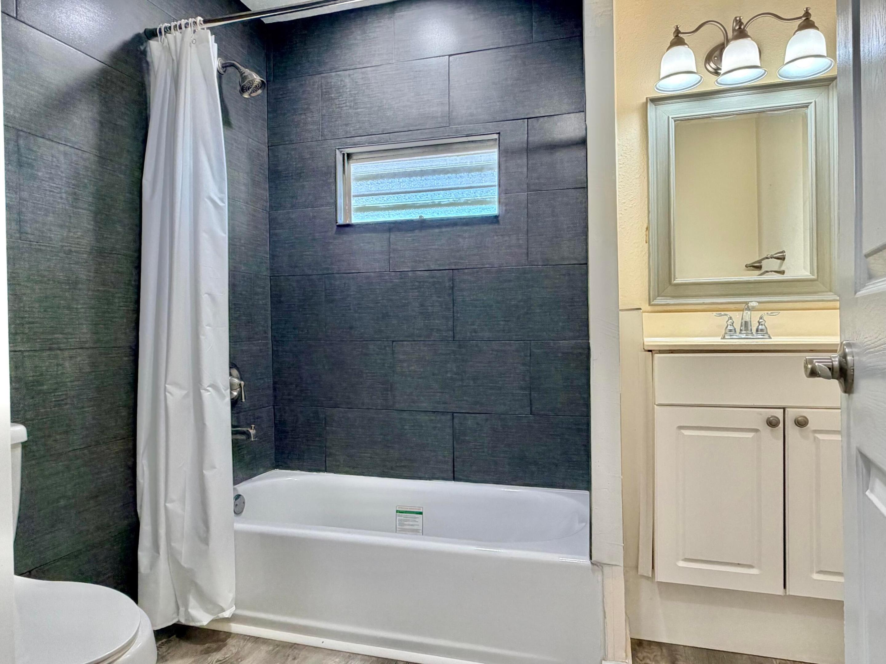 RIDGEWAY - Residential