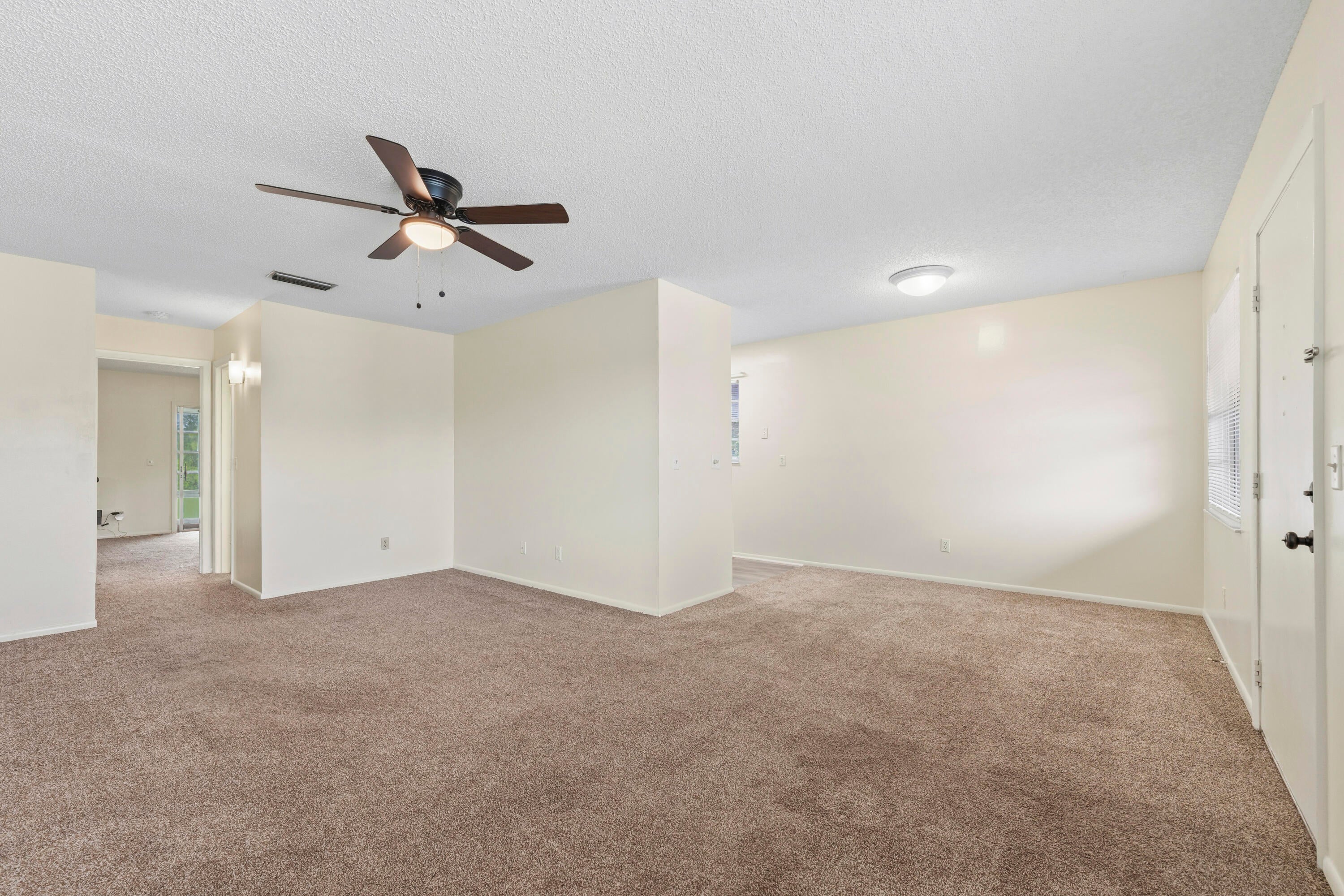 1 LAKE VISTA Trail 205