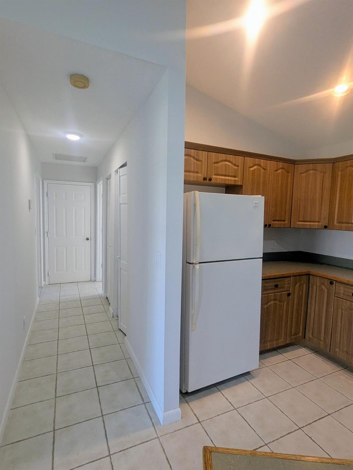 PALM BEACH LITTLE RANCHES - Residential Lease