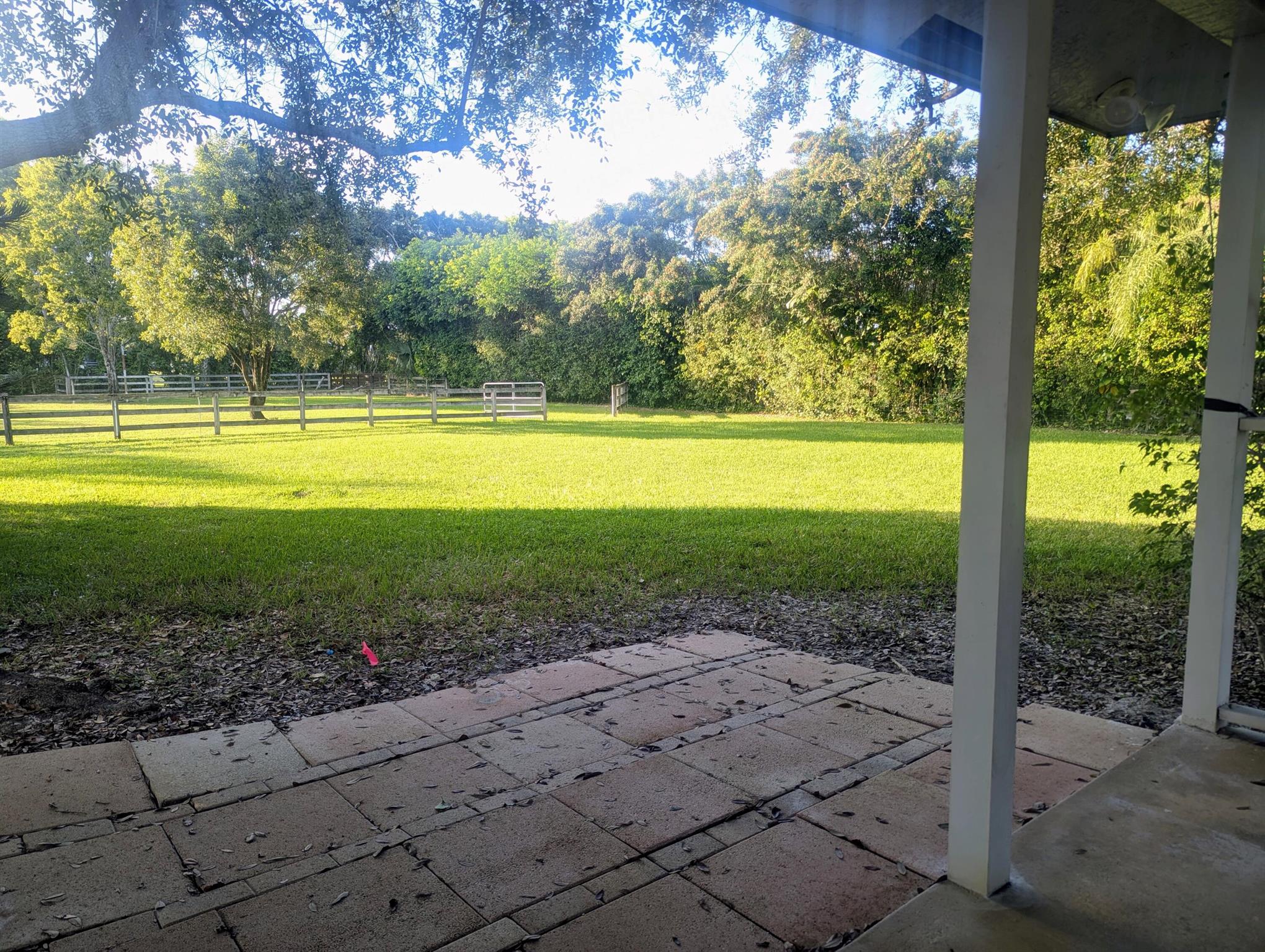 PALM BEACH LITTLE RANCHES - Residential Lease