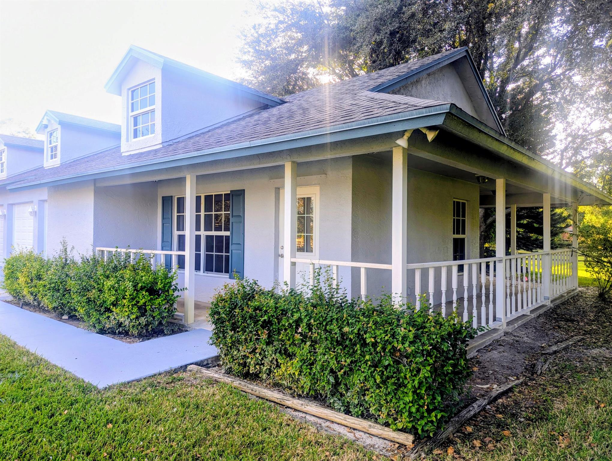 PALM BEACH LITTLE RANCHES - Residential Lease