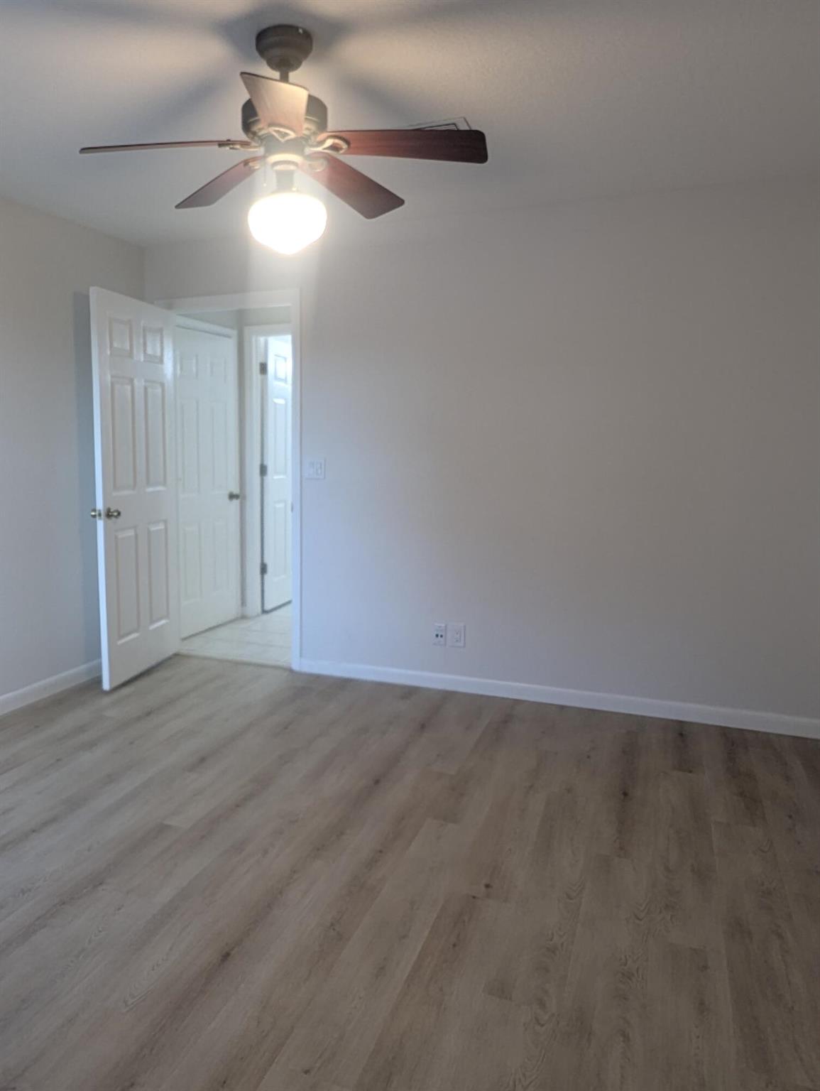 PALM BEACH LITTLE RANCHES - Residential Lease