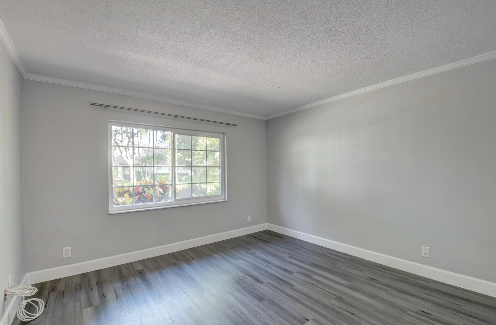 WOODLANDS SEC 2 - Residential