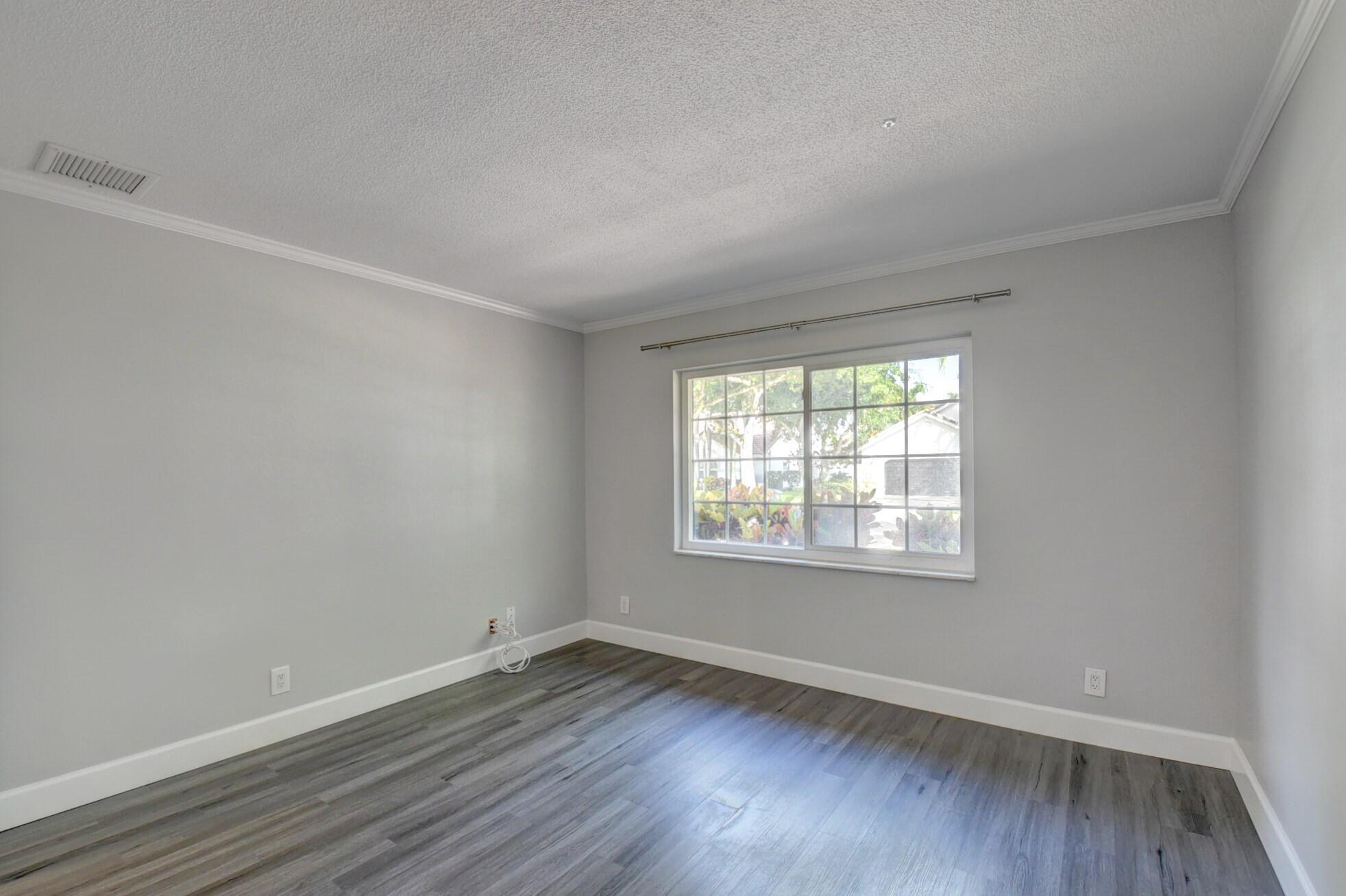 WOODLANDS SEC 2 - Residential