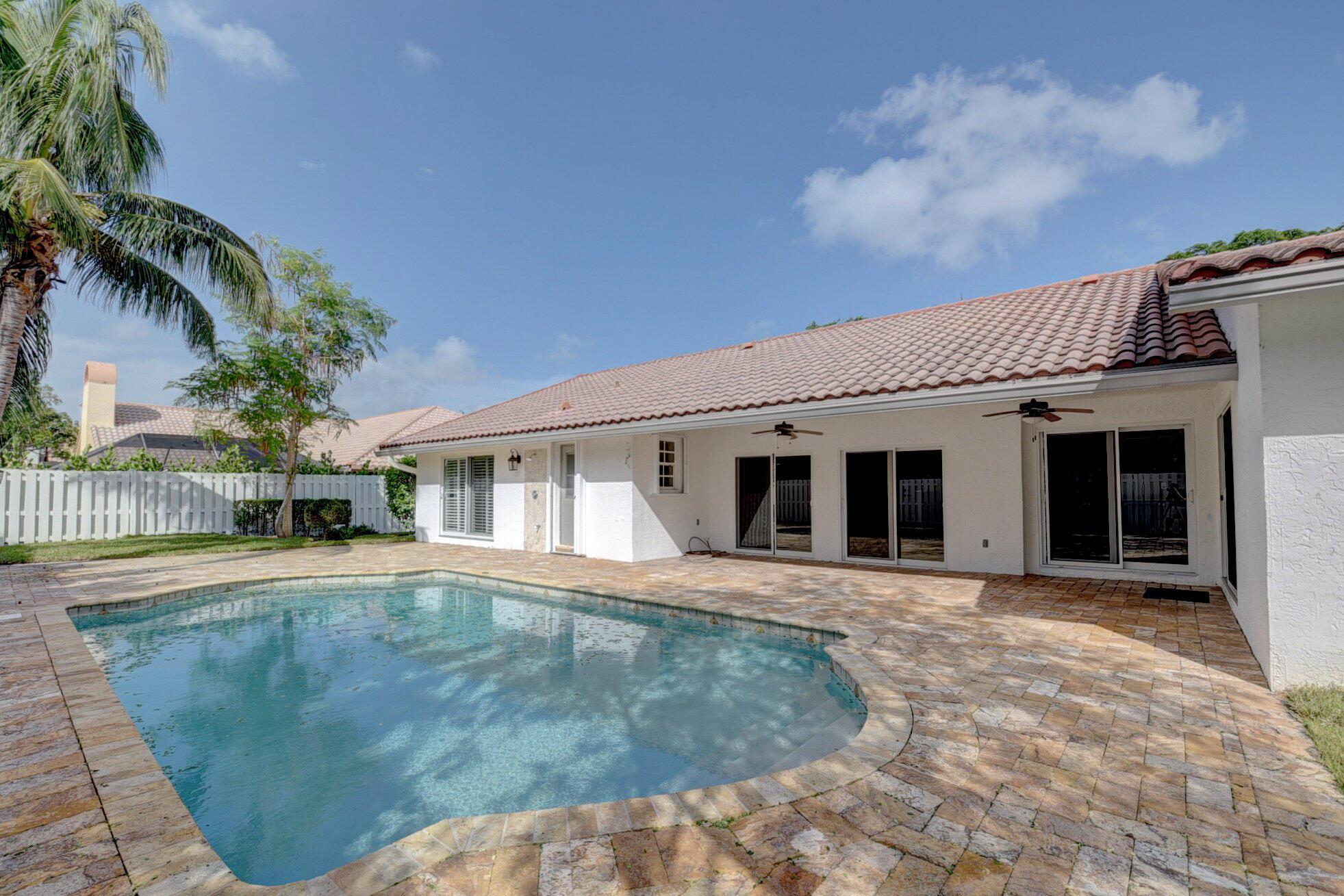 WOODLANDS SEC 2 - Residential