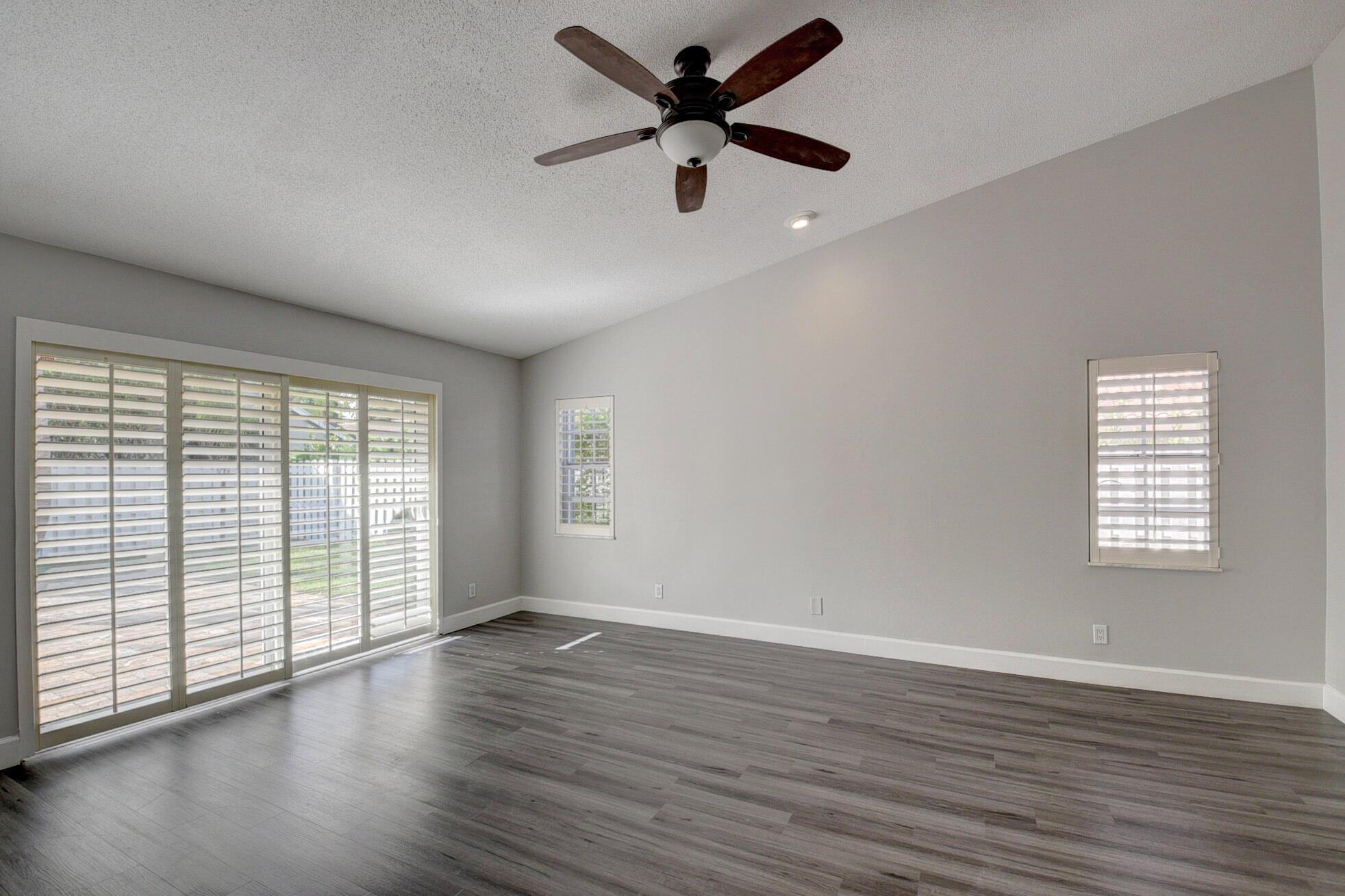 WOODLANDS SEC 2 - Residential