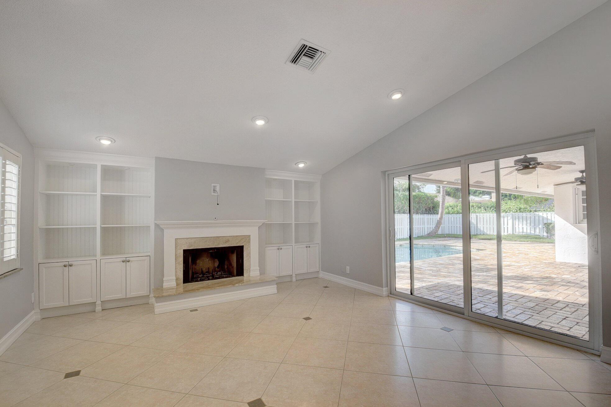 WOODLANDS SEC 2 - Residential