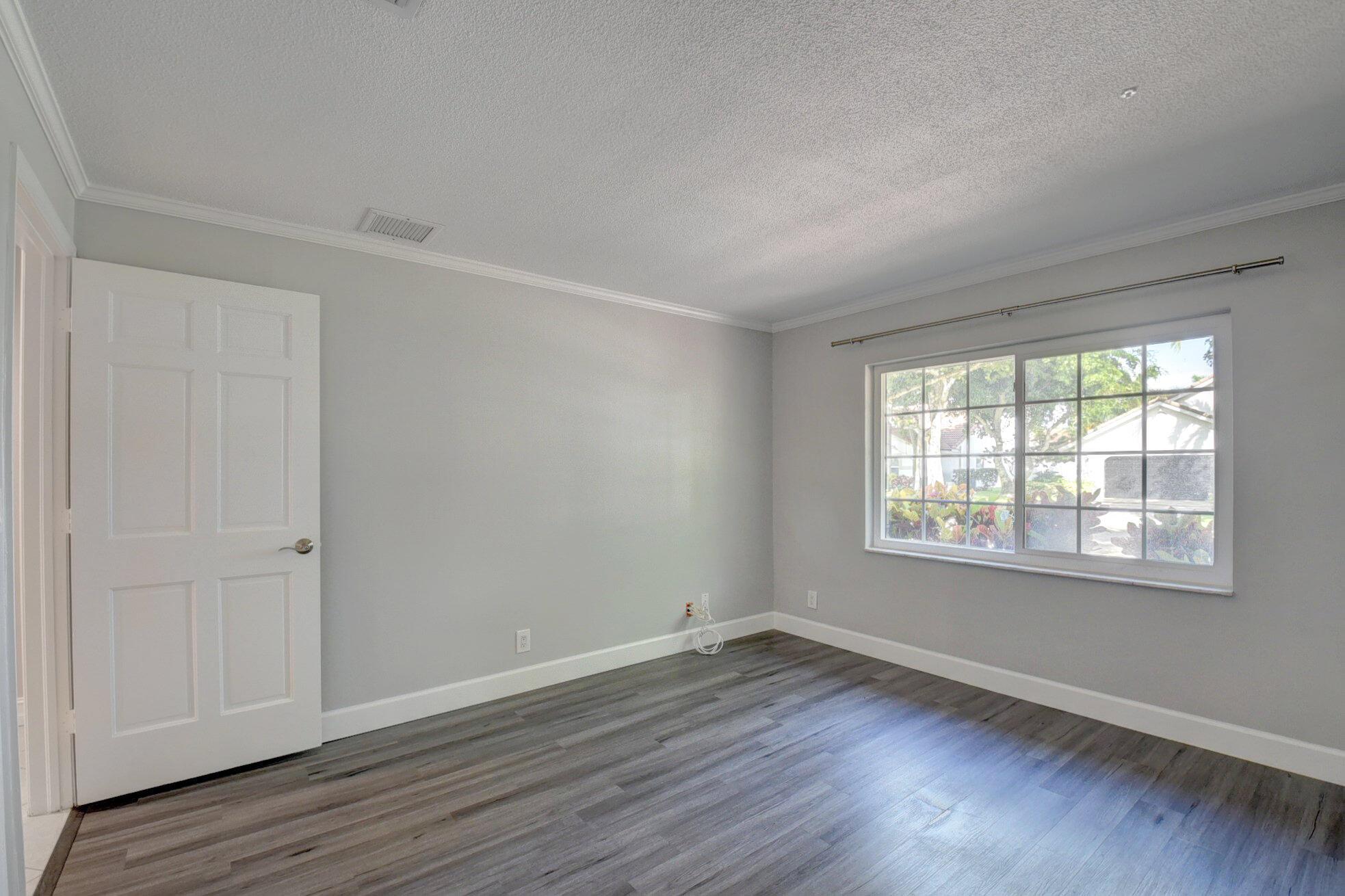 WOODLANDS SEC 2 - Residential