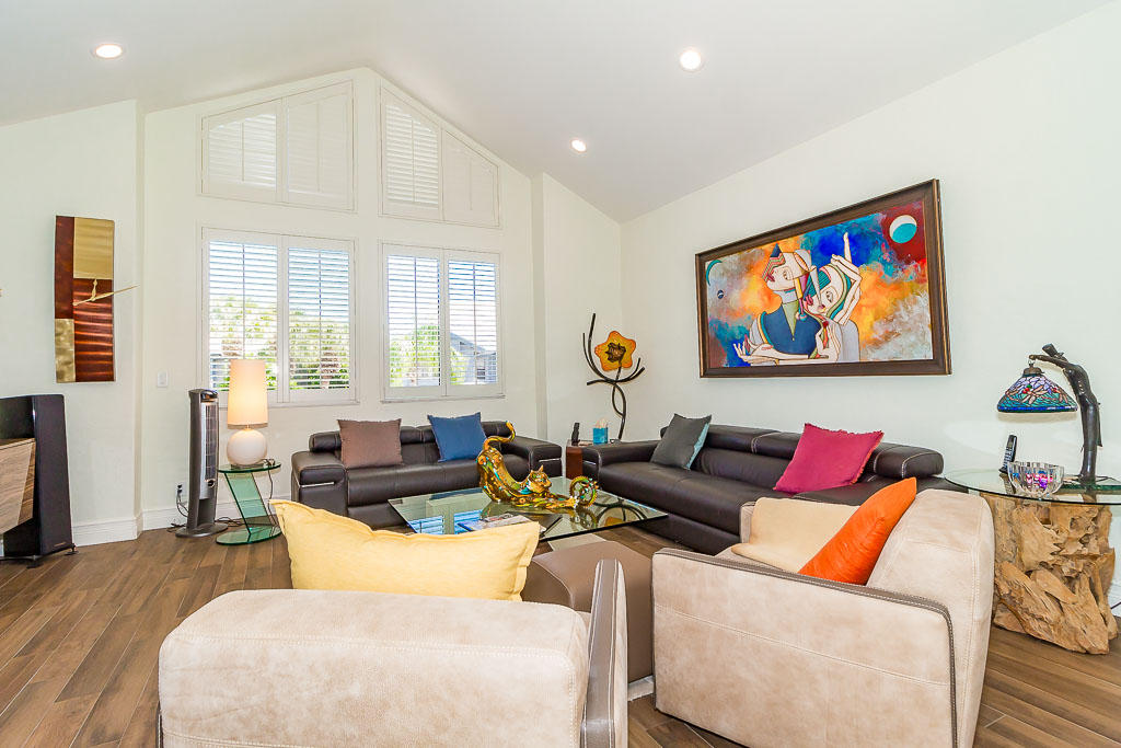 CLUBSIDE CONDO - Residential