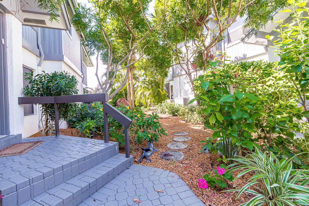 CLUBSIDE CONDO - Residential