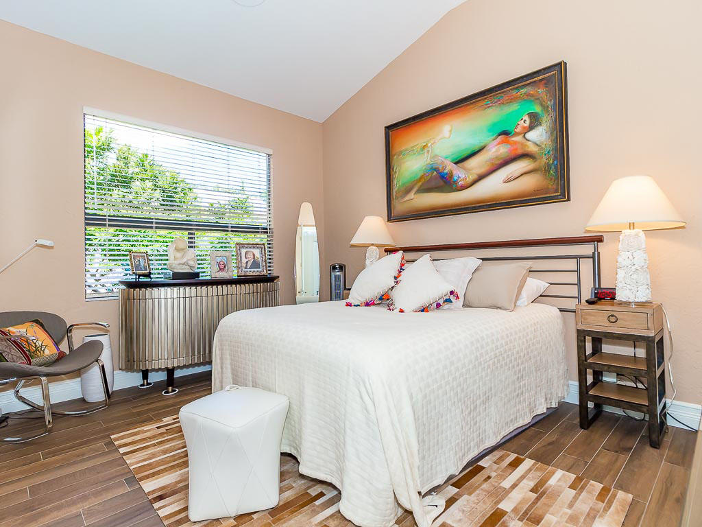 CLUBSIDE CONDO - Residential