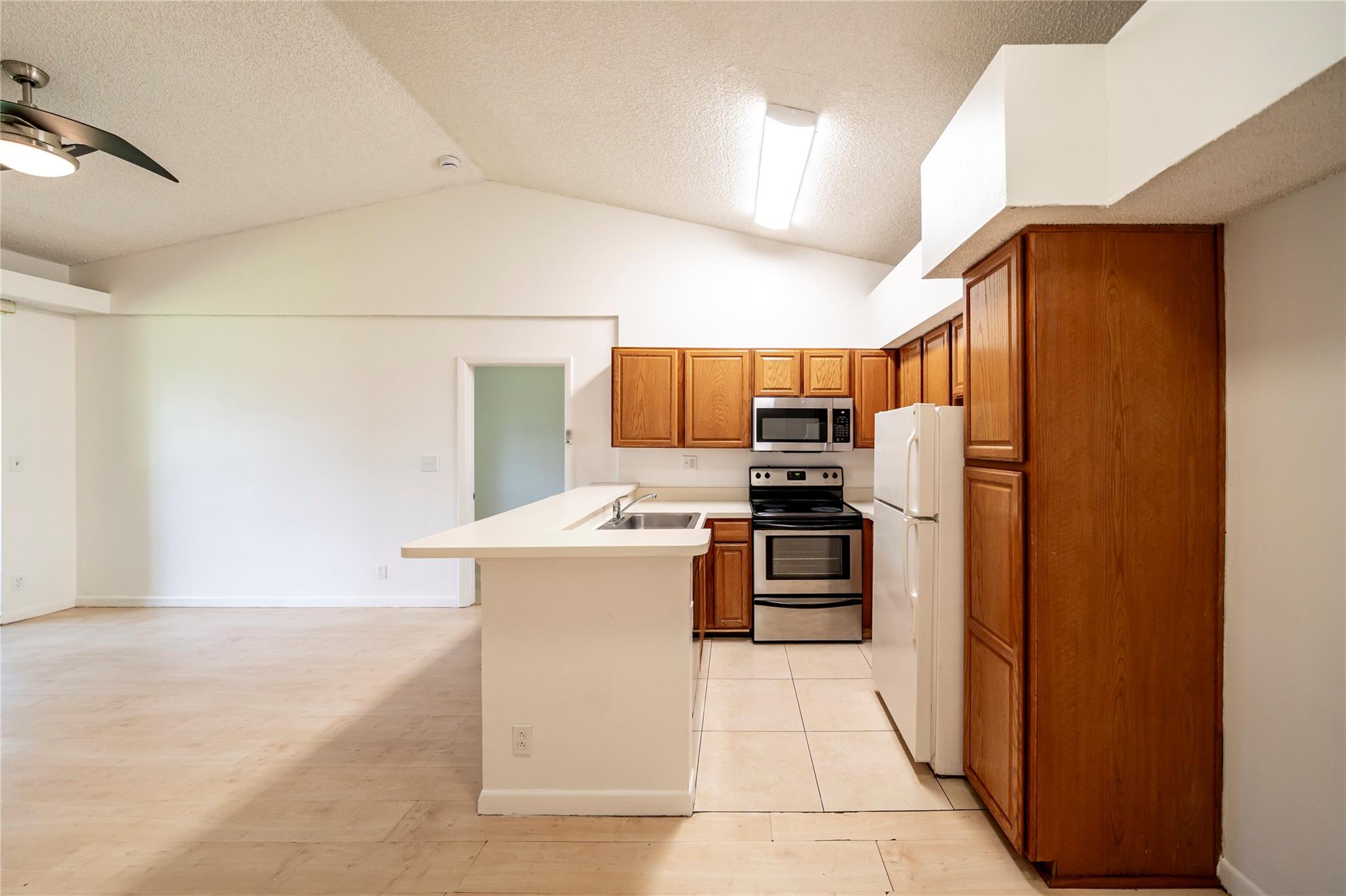 Coco Parc Condo - Residential Lease