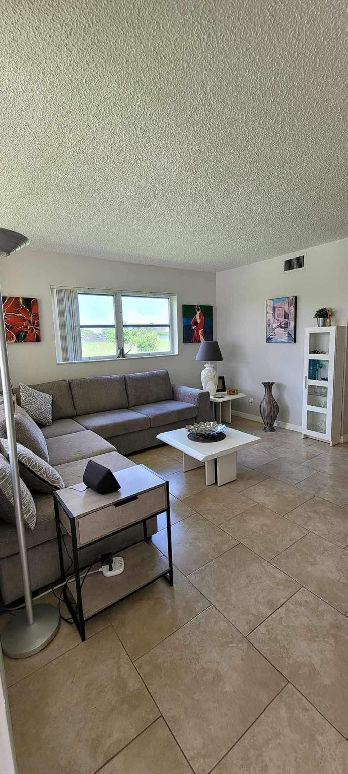 Sunrise Lakes - Residential