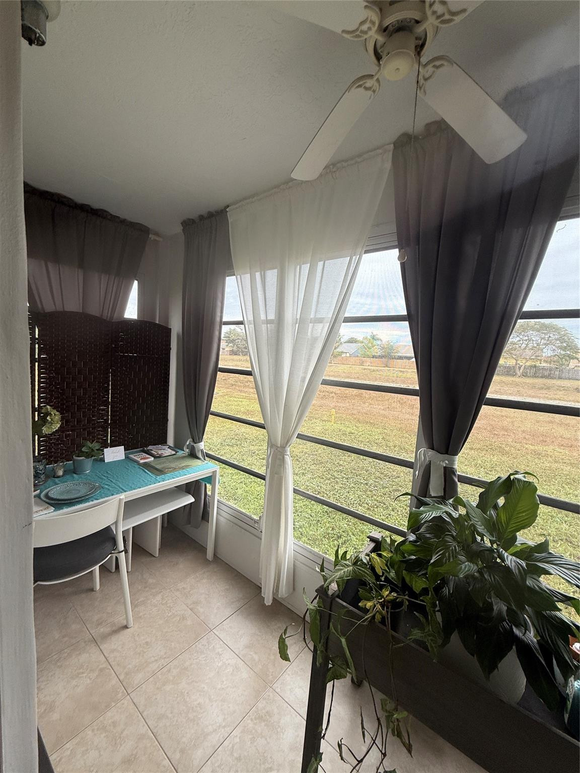 Sunrise Lakes - Residential