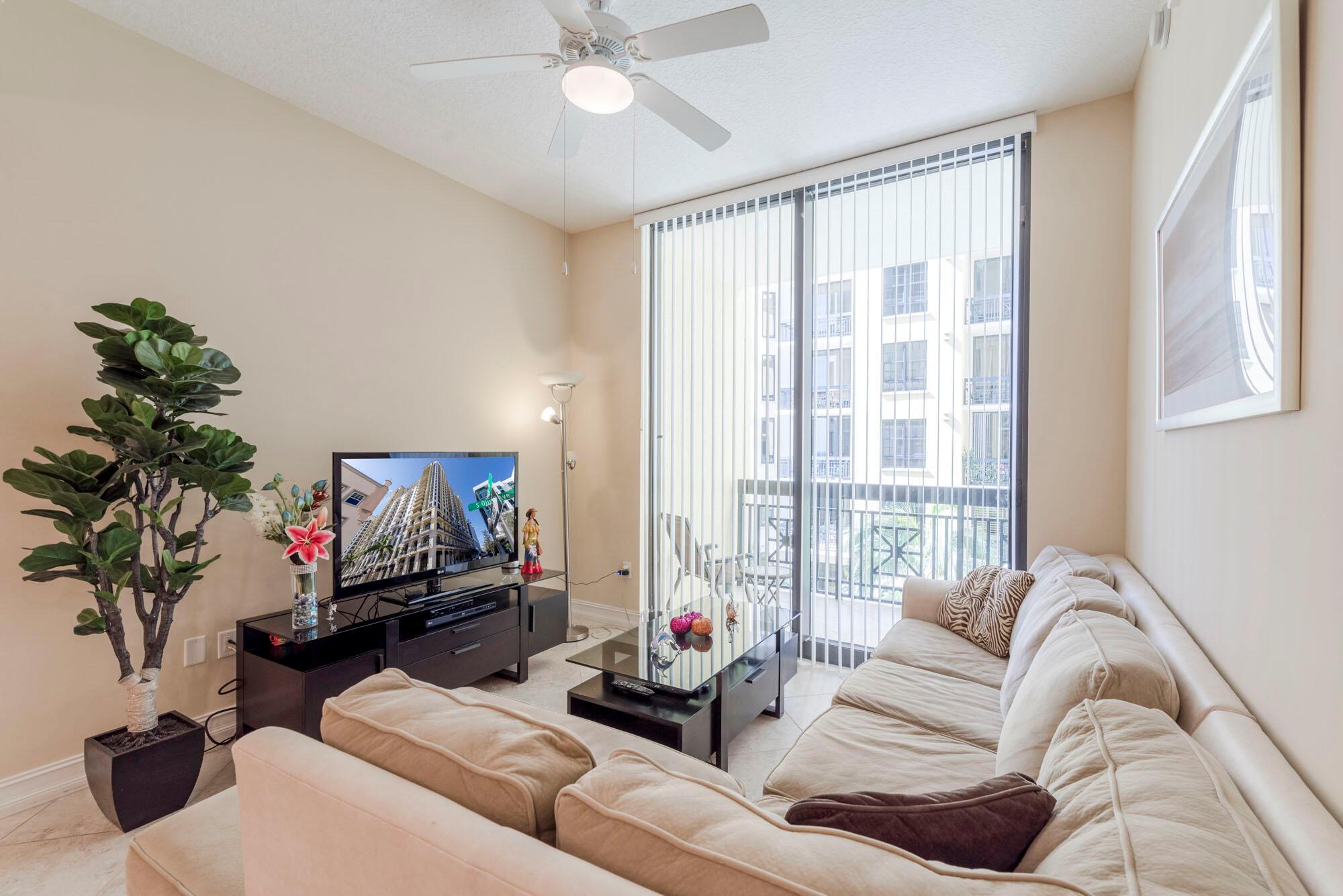 701 S Olive Avenue 714