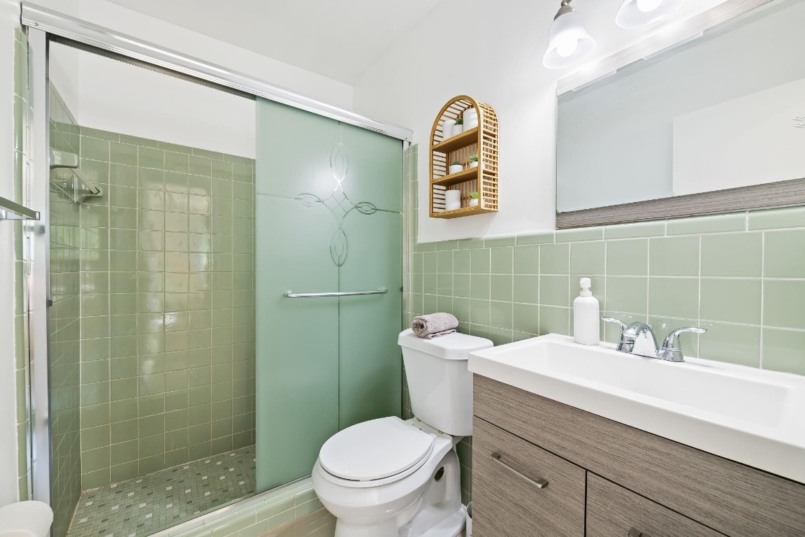 WOODED HILLS ESTATES - Residential