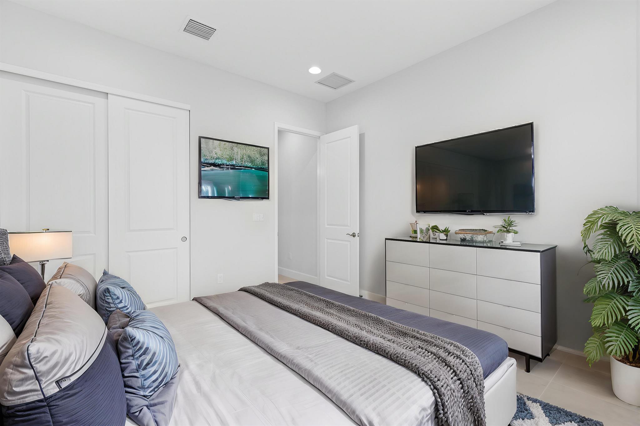 PINES OF WESTLAKE - Residential Lease