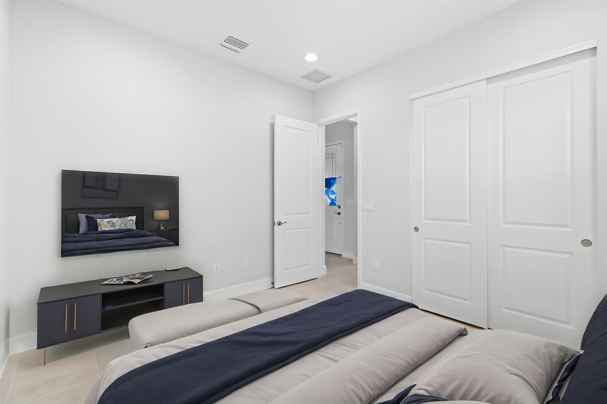 PINES OF WESTLAKE - Residential Lease