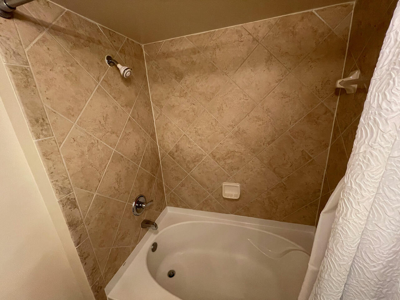 PRADO CONDO - Residential Lease