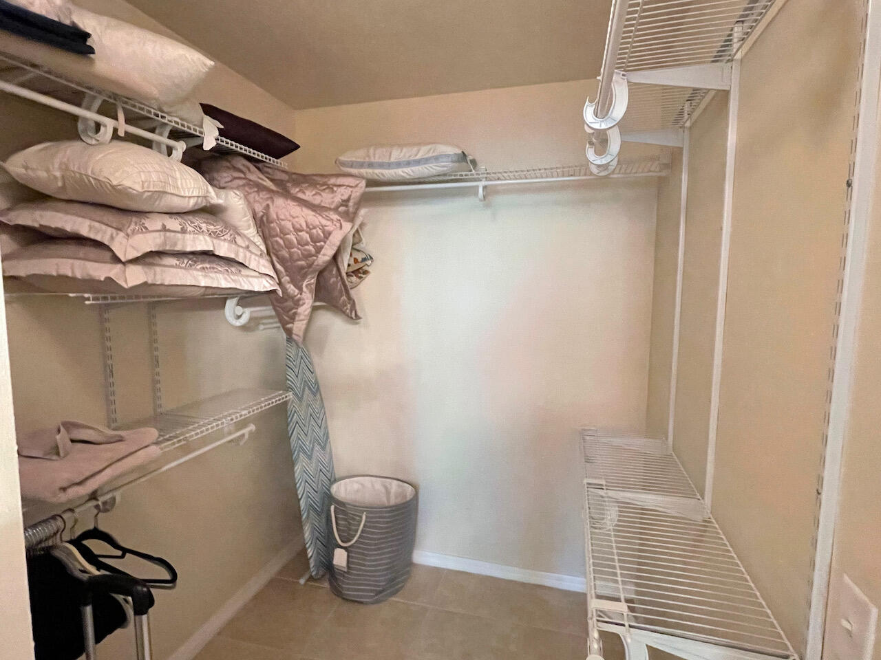 PRADO CONDO - Residential Lease