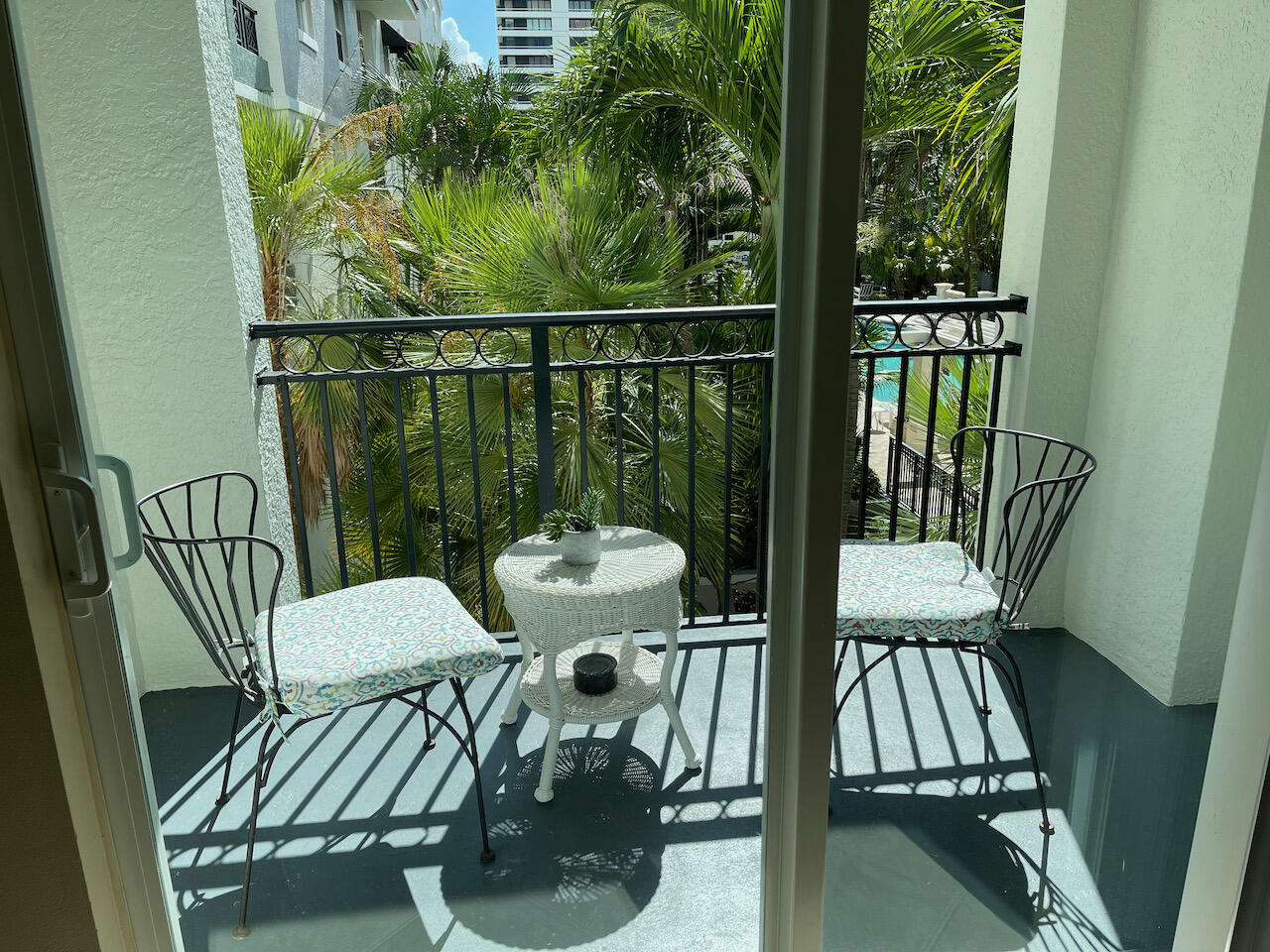 PRADO CONDO - Residential Lease