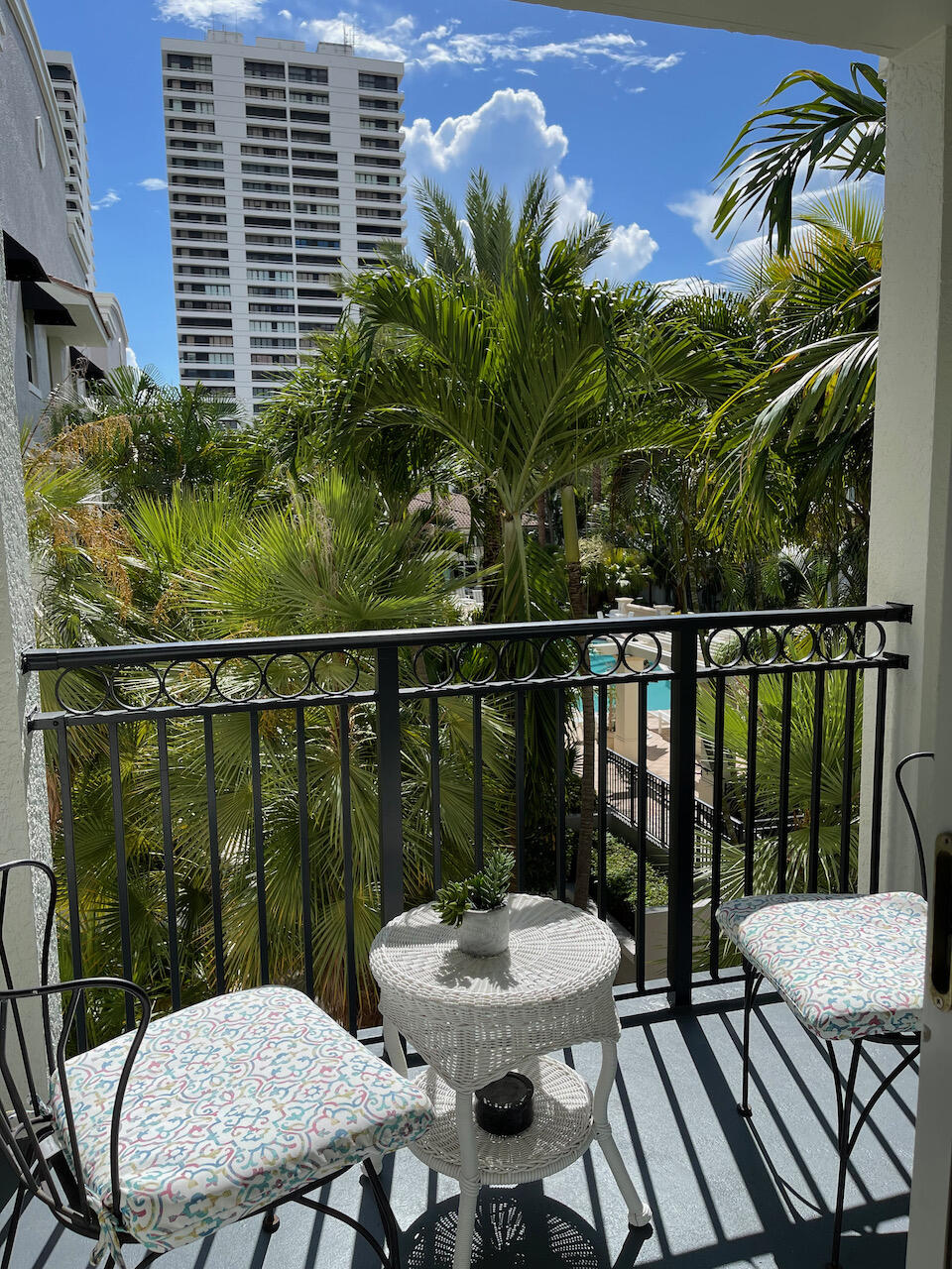 PRADO CONDO - Residential Lease