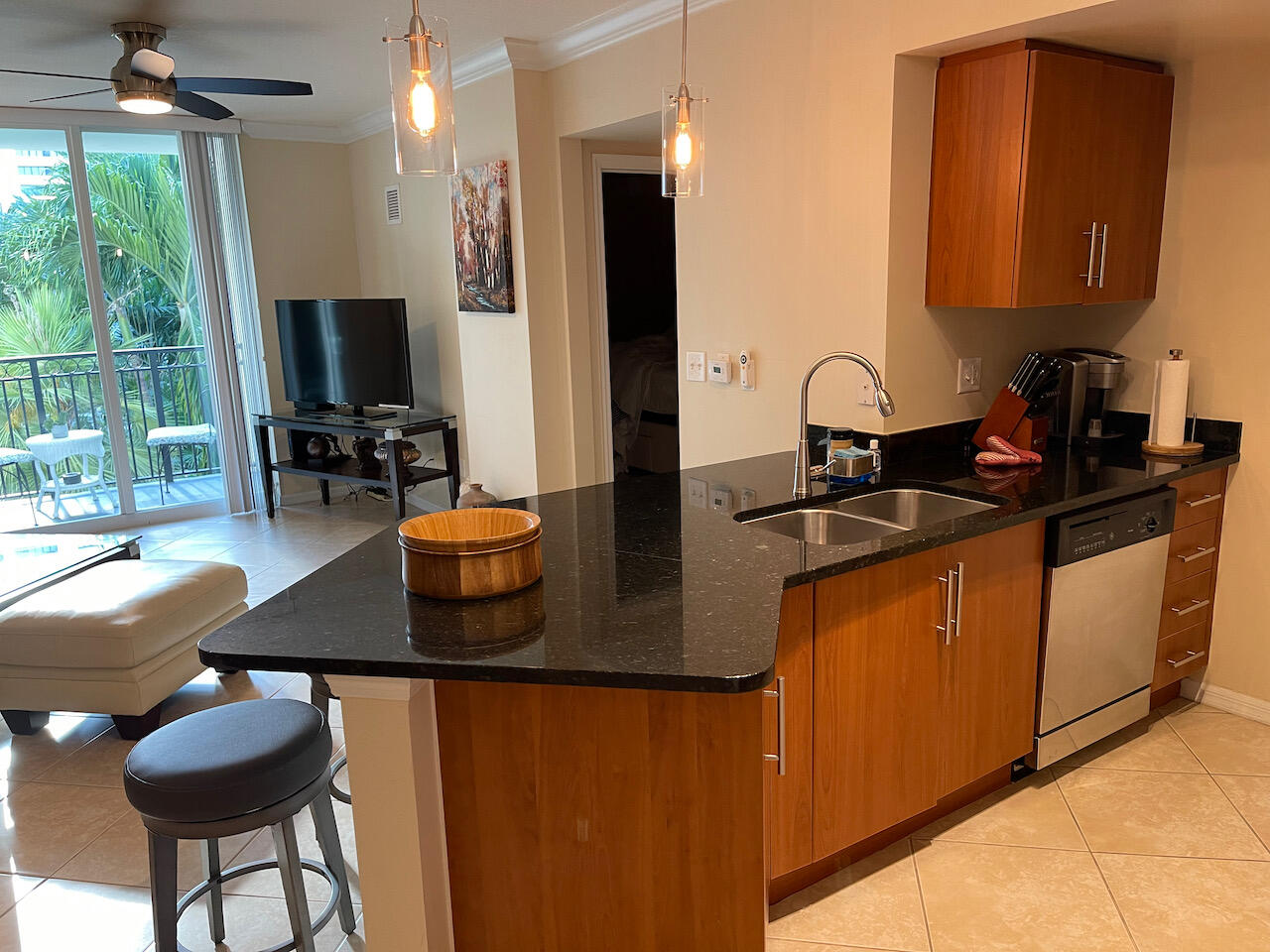 PRADO CONDO - Residential Lease