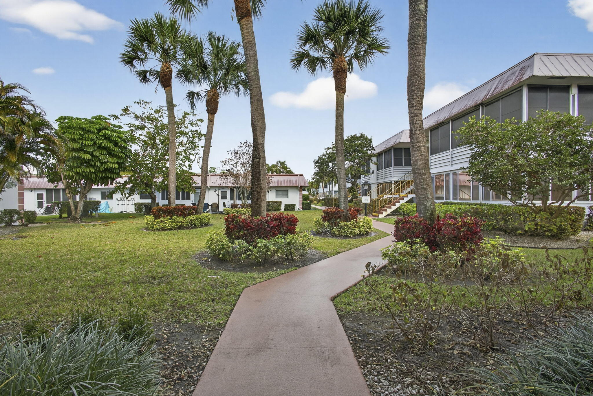 CENTURY VILLAGE PLYMOUTH 4 CONDO - Residential