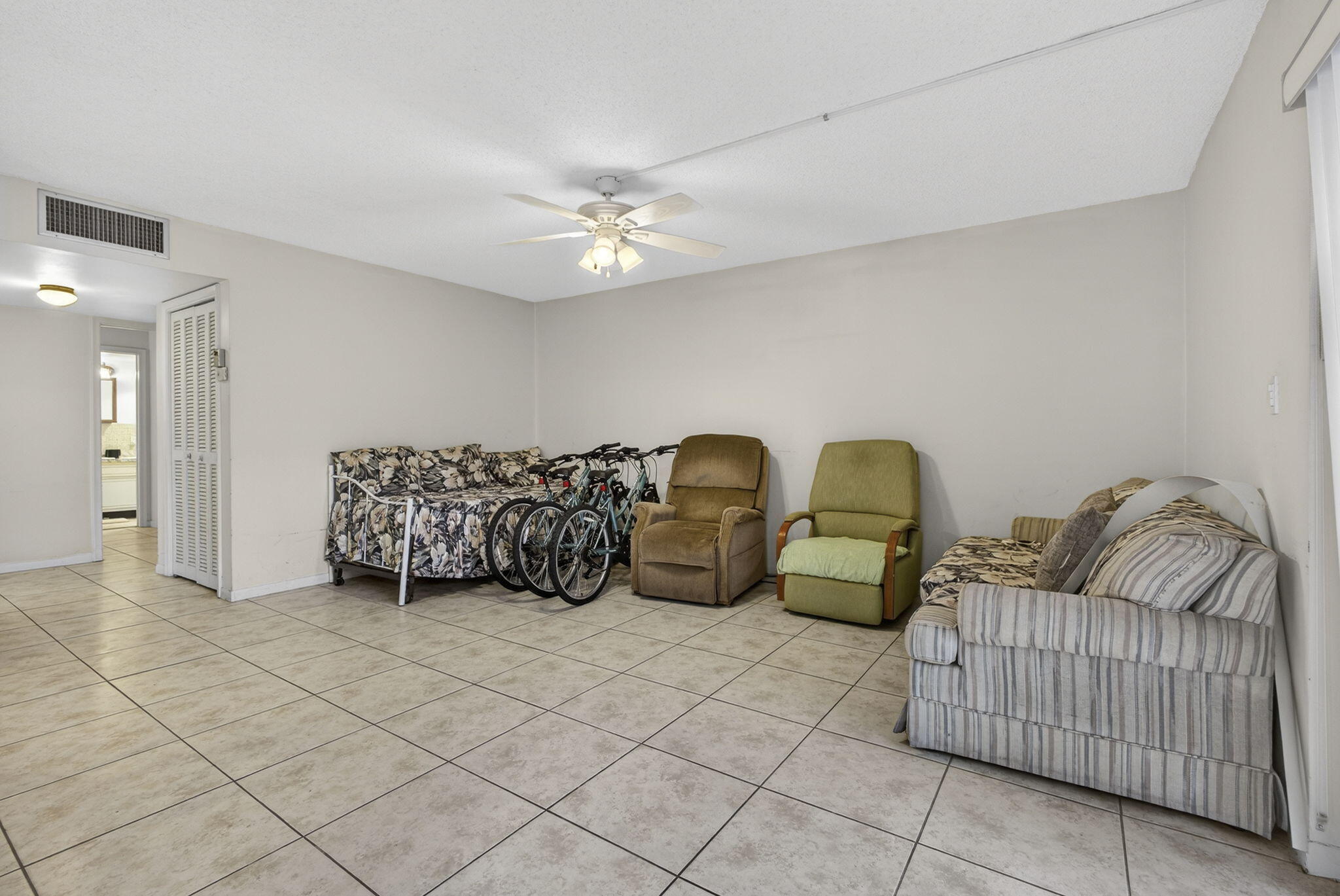 CENTURY VILLAGE PLYMOUTH 4 CONDO - Residential