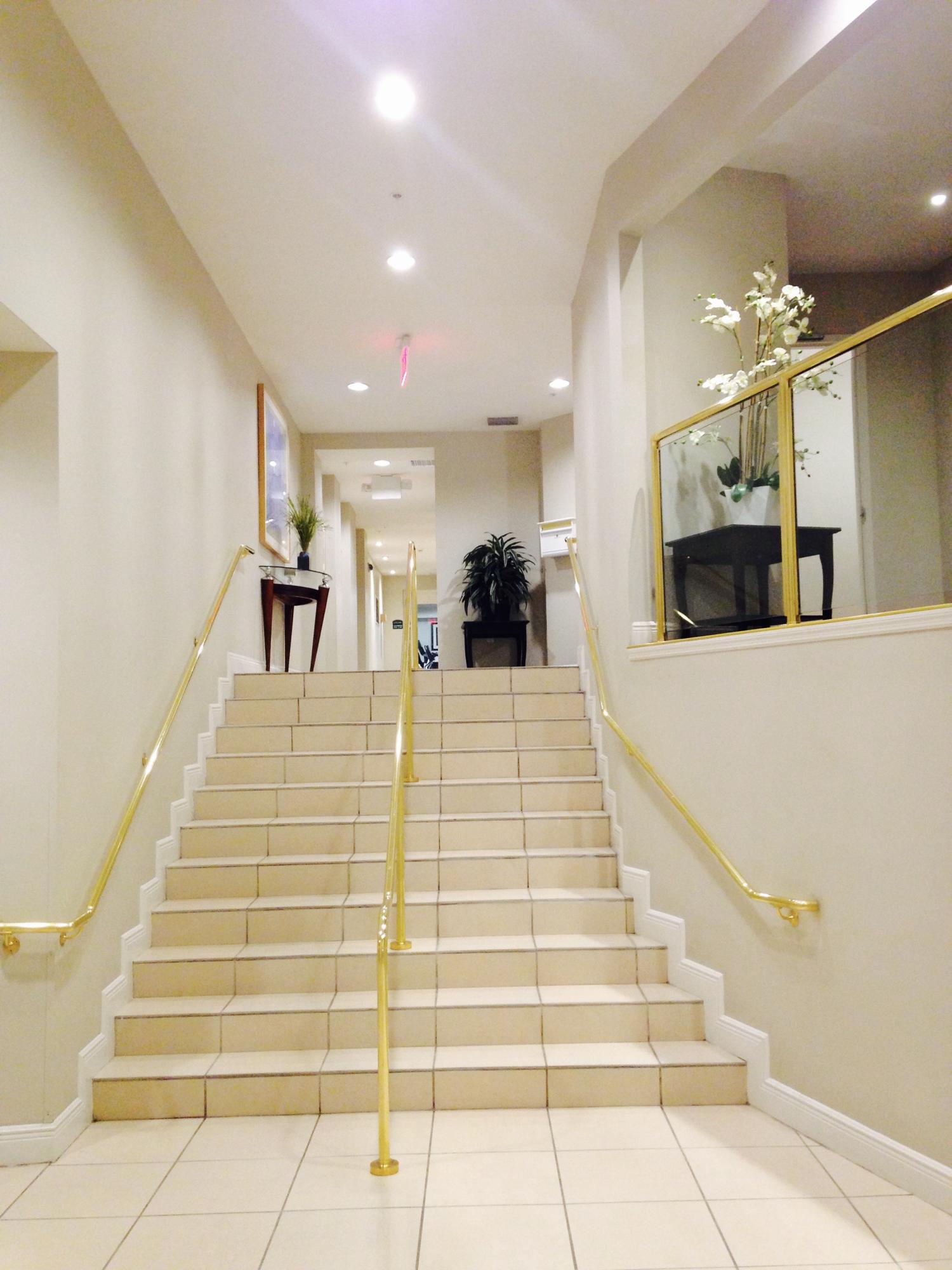 610 CLEMATIS CONDO - Residential Lease