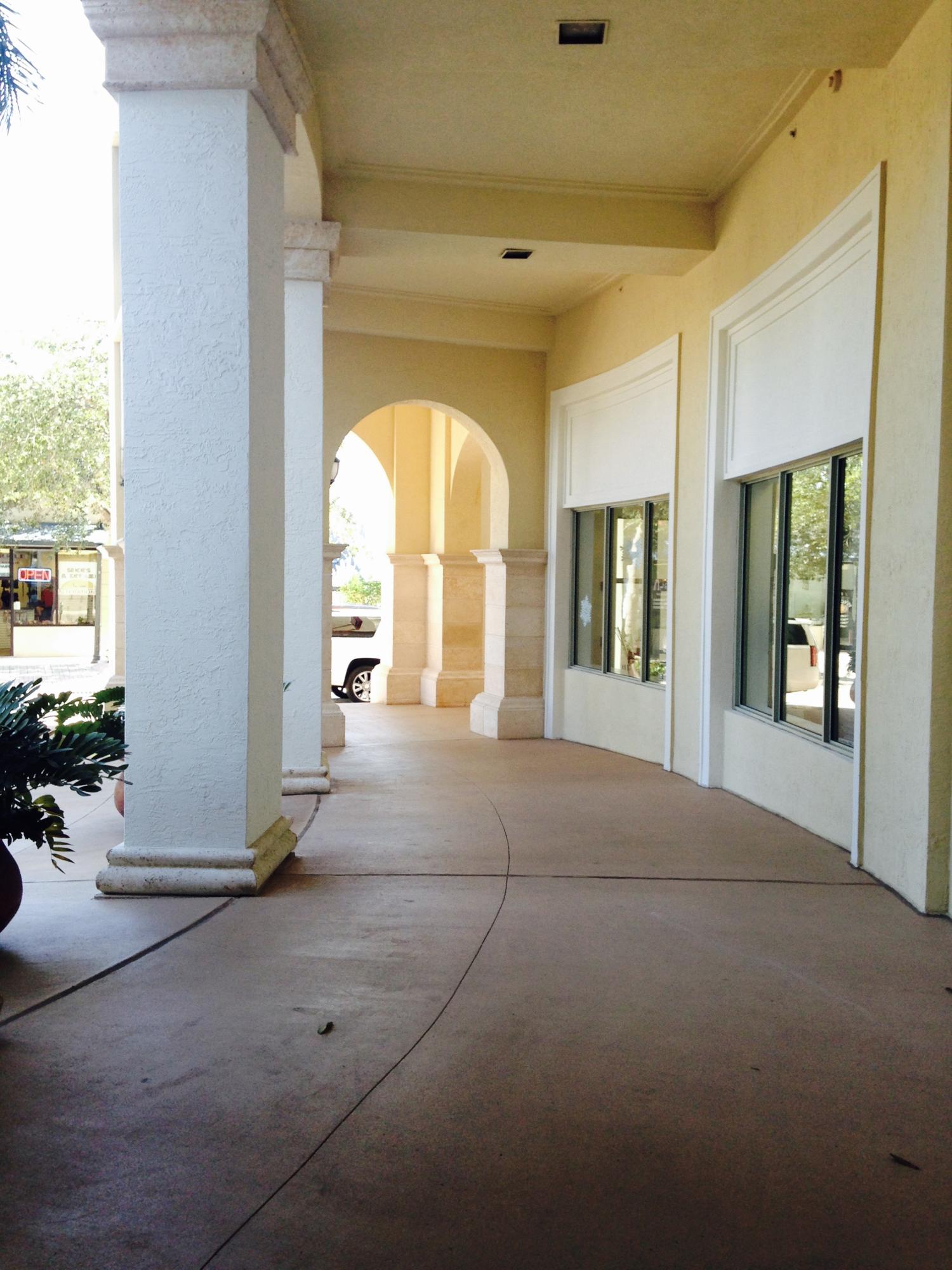 610 CLEMATIS CONDO - Residential Lease