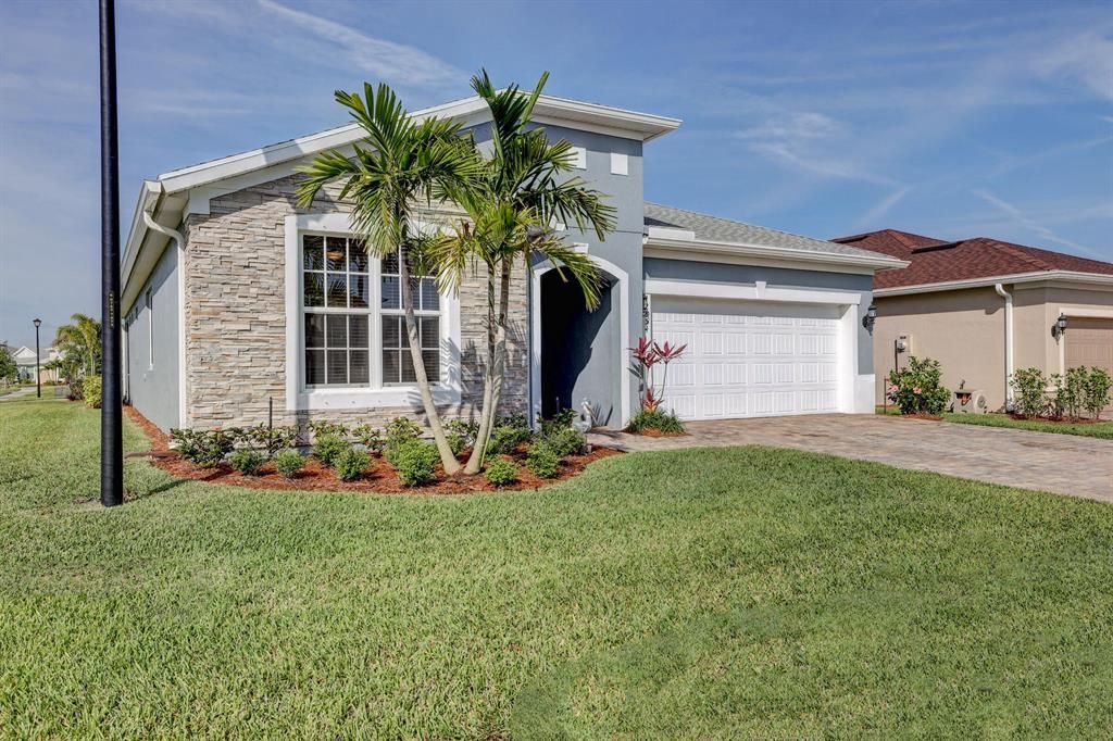Photo of 12854 SW Gingerline Drive, Port Saint Lucie, FL 34987 (MLS # R10705957)