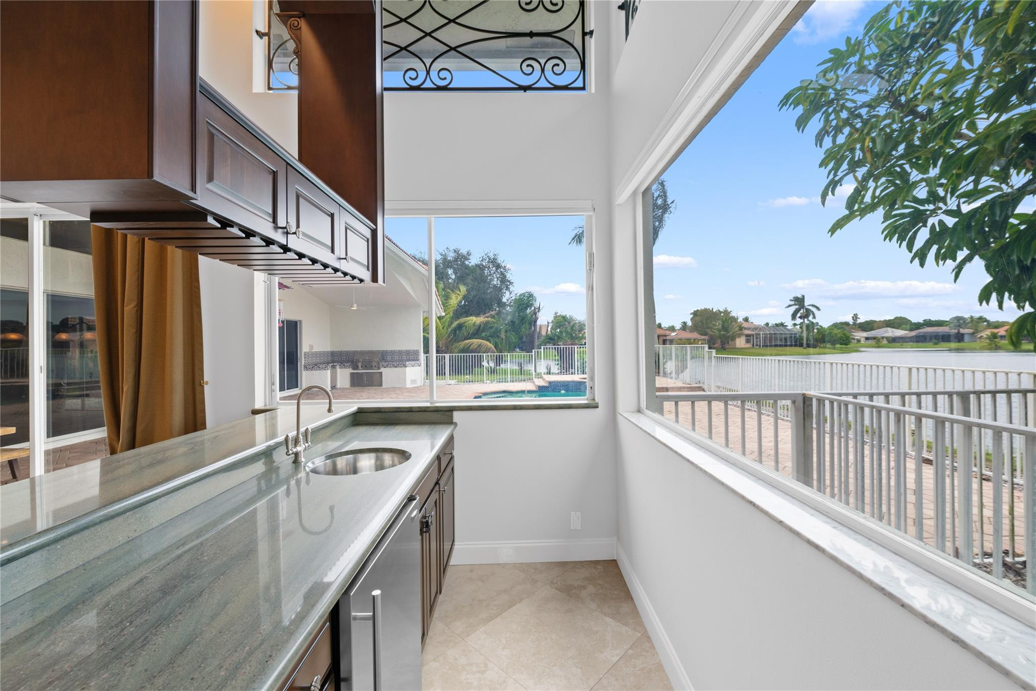 BROOKSIDE GROVE - Residential