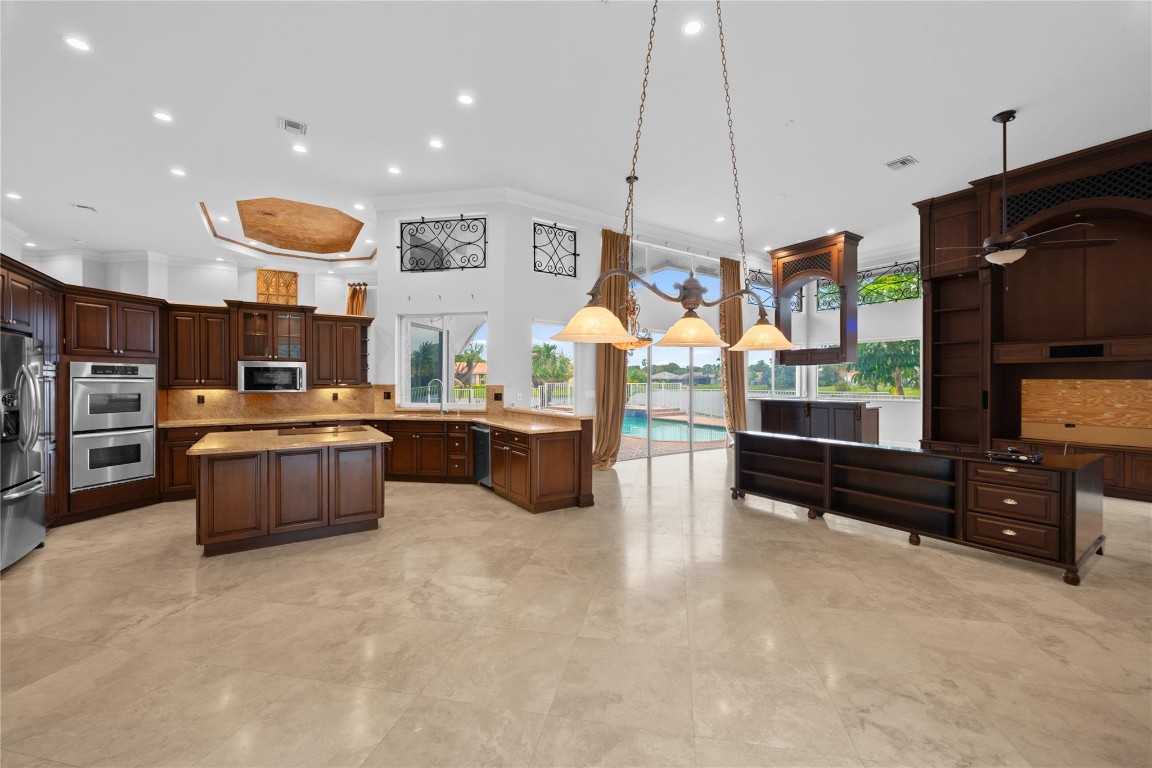 BROOKSIDE GROVE - Residential