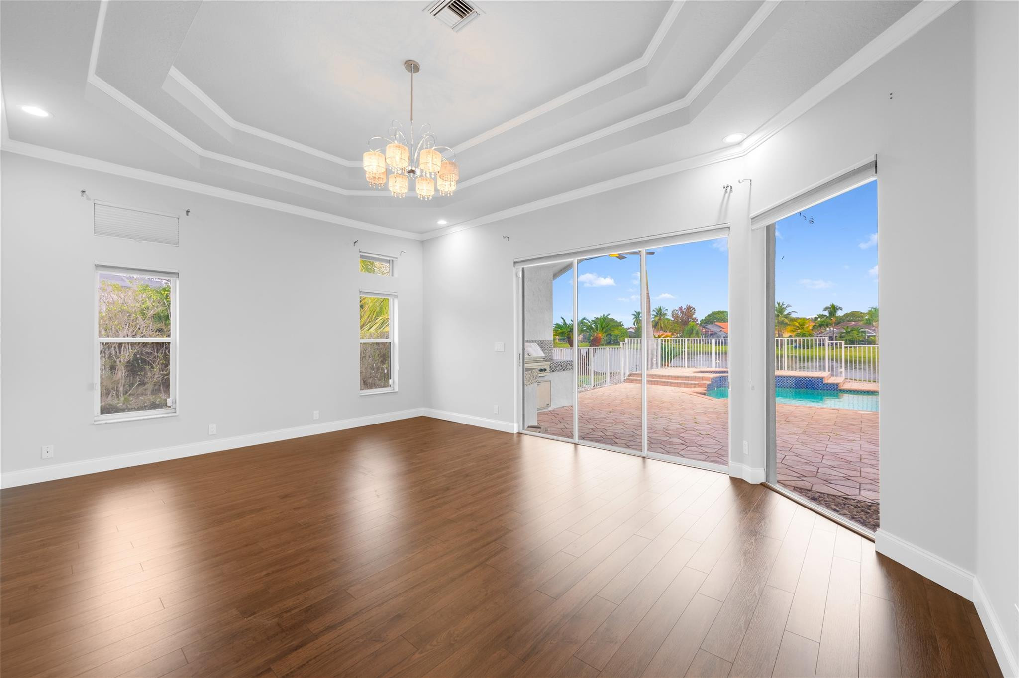 BROOKSIDE GROVE - Residential