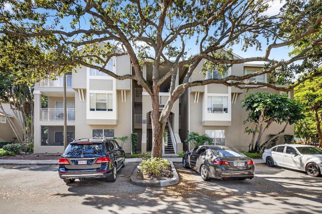 Photo of 1745 Palm Cove Boulevard #3-306, Delray Beach, FL 33445 (MLS # R11142719)