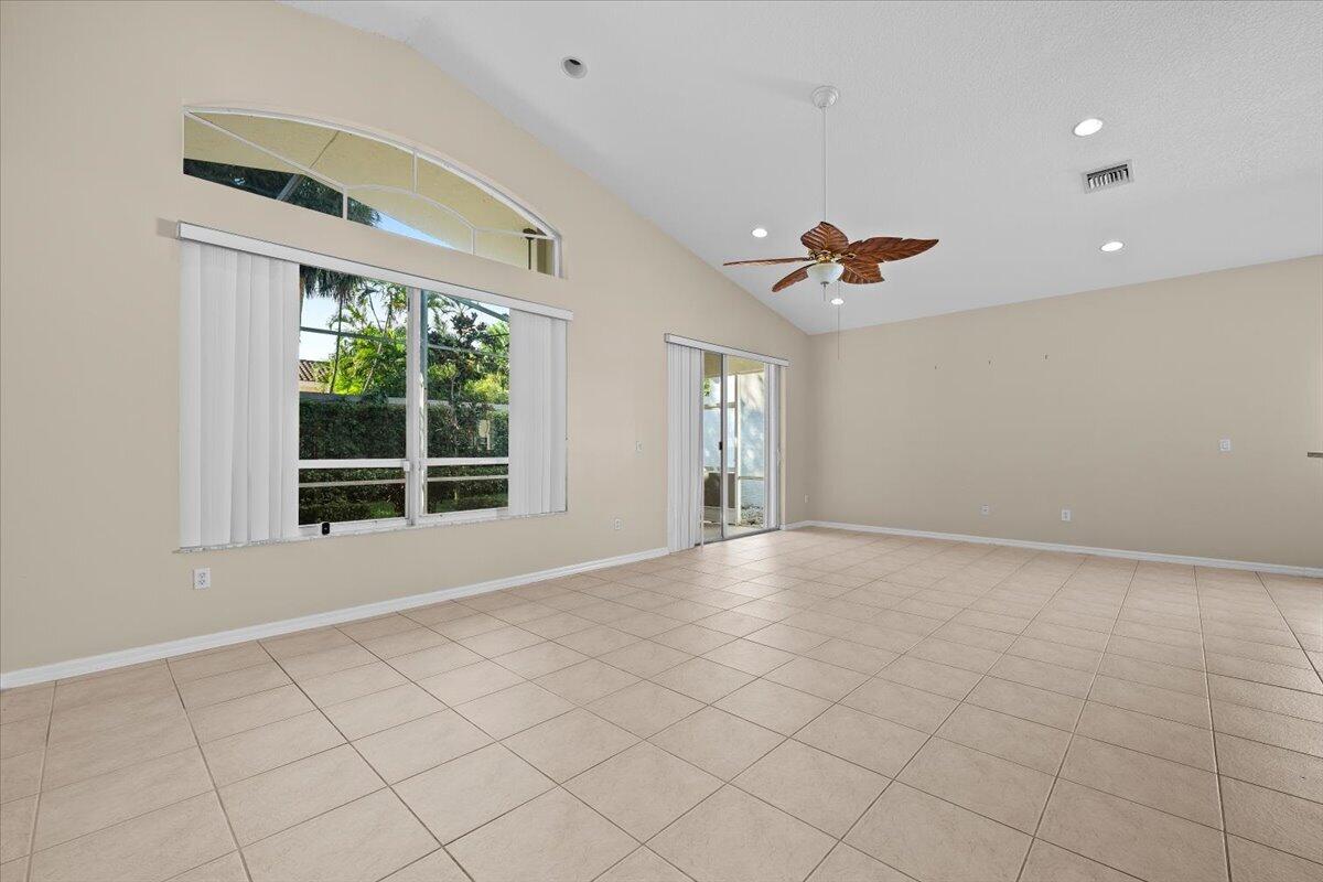 7584 New Holland Way