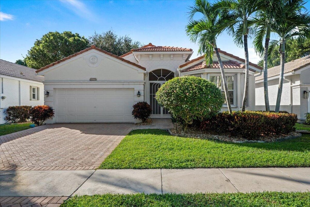 Photo of 7584 New Holland Way, Boynton Beach, FL 33437 (MLS # B26091754)